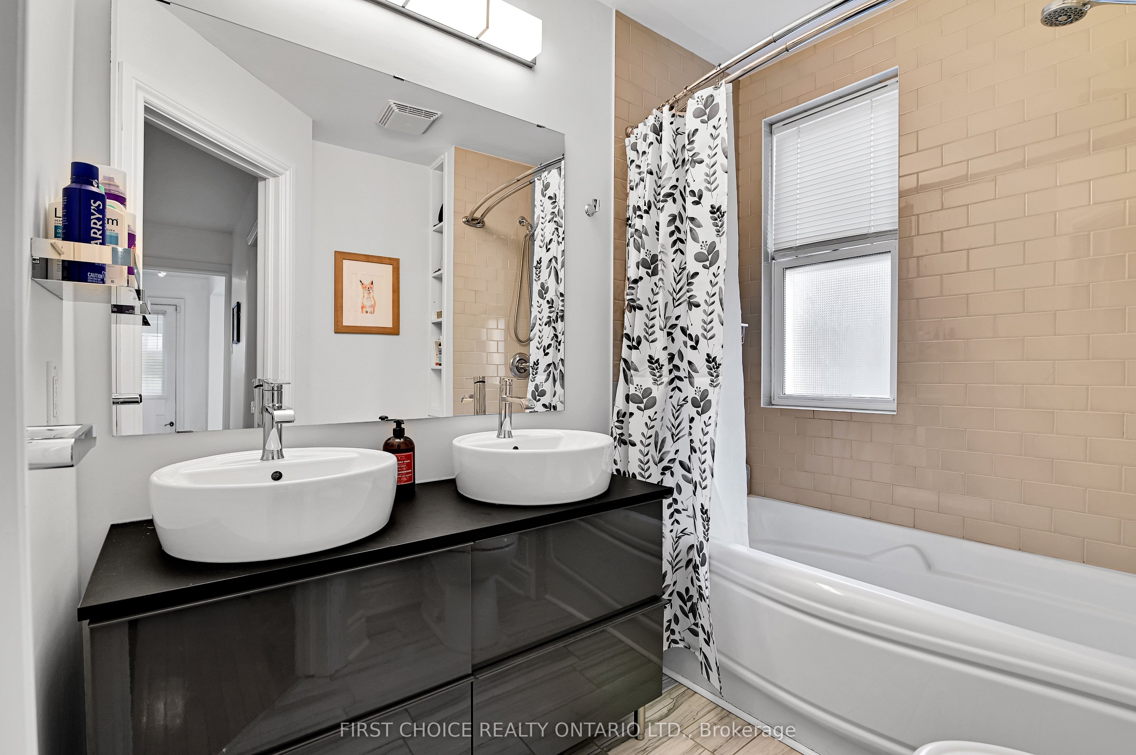 276 Fifth Avenue Property Photo 26