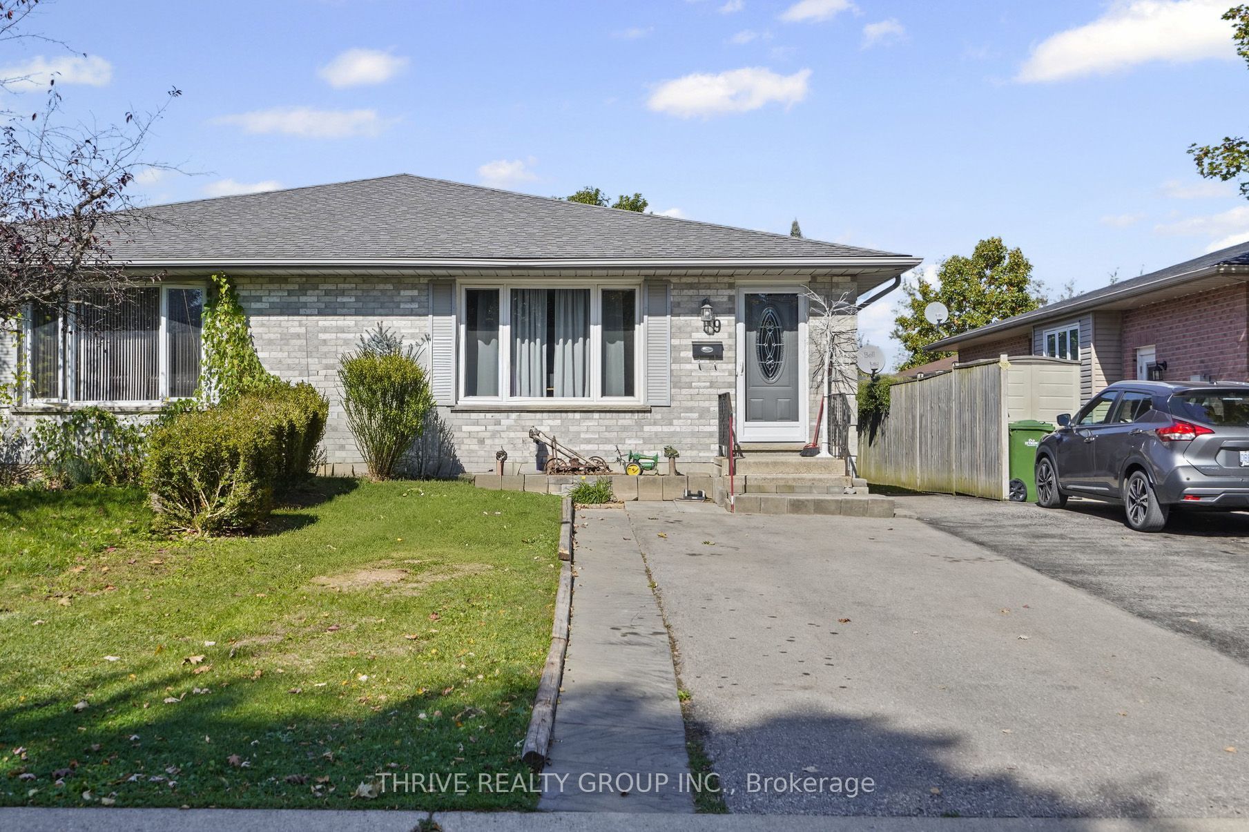 9 Sanders Court Lower Property Photo 1