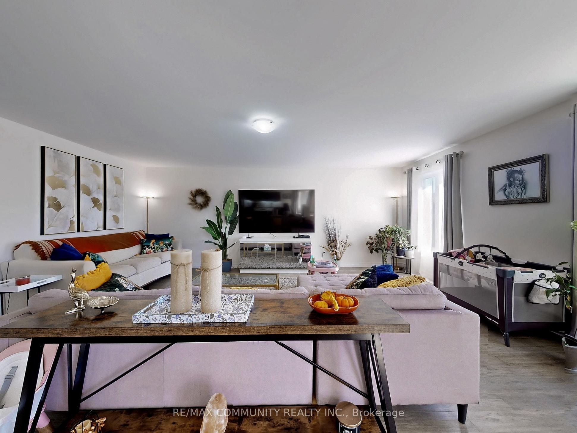 X13883494 Property Photo 4