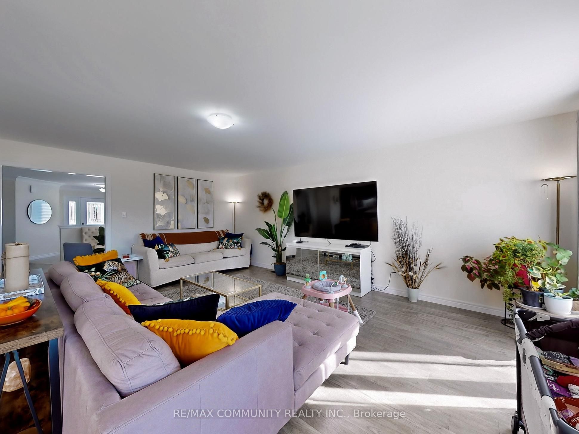 X13883494 Property Photo 6