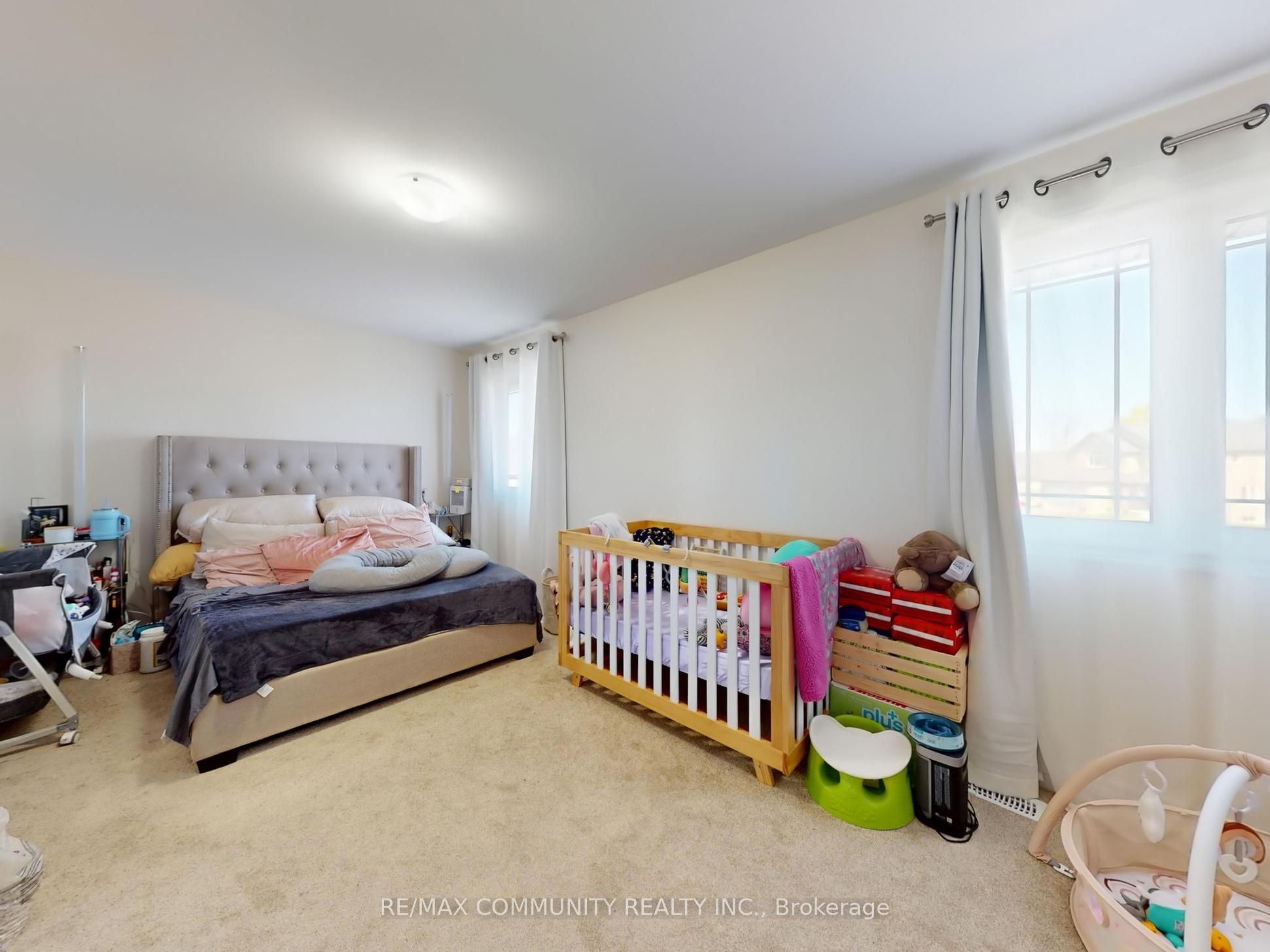 X13883494 Property Photo 27