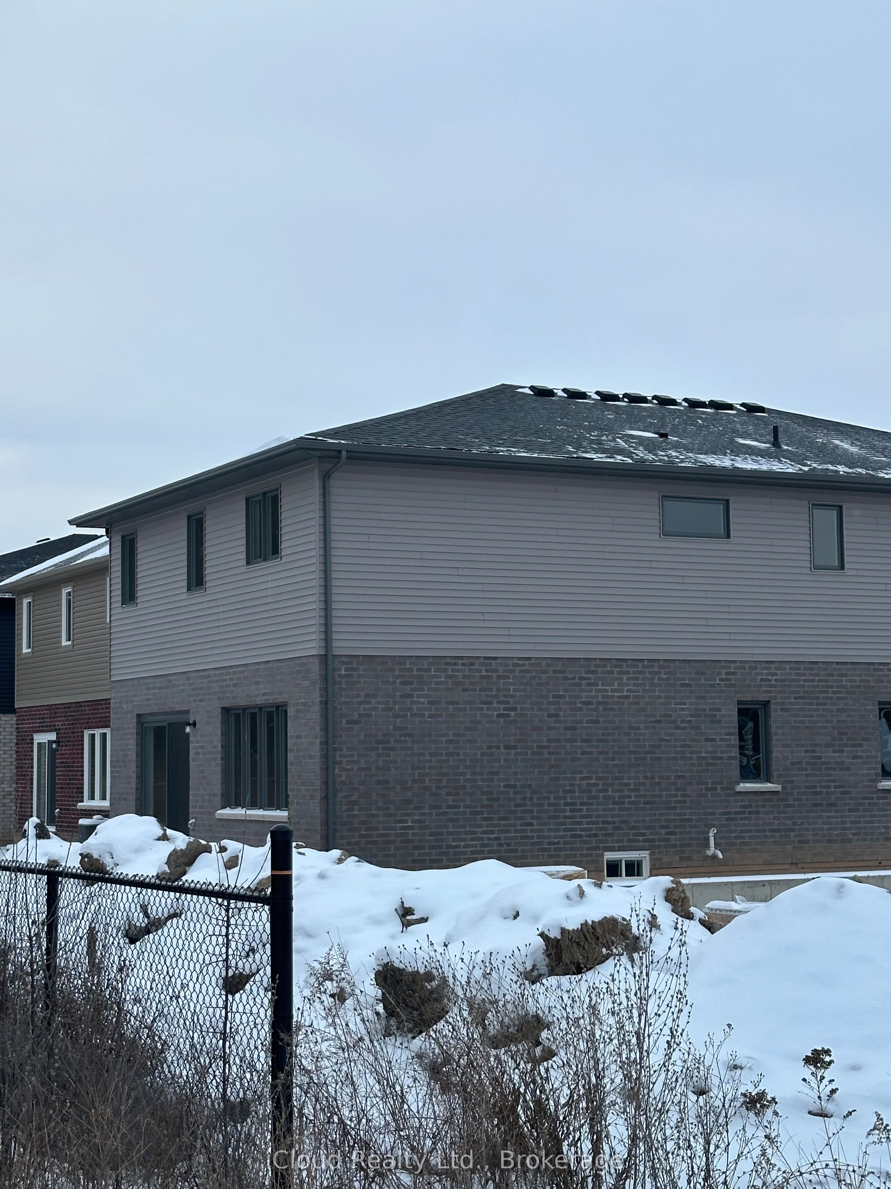 5 Wilson Court Property Photo 2