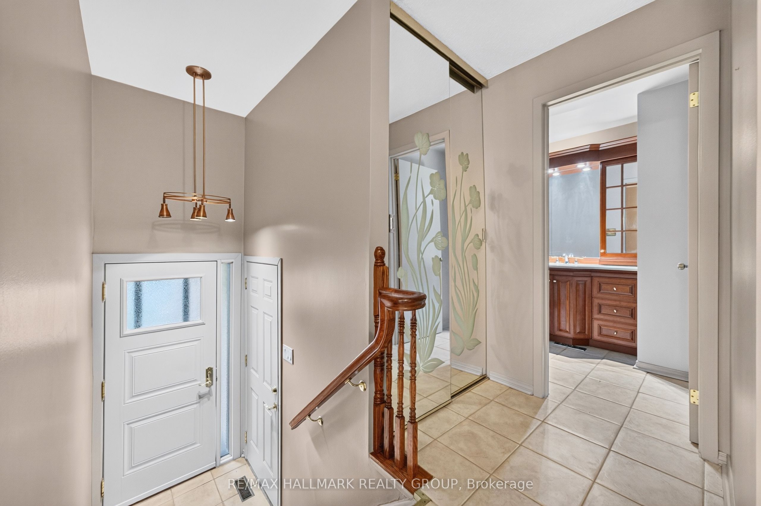 19 Fallow Court Property Photo 2