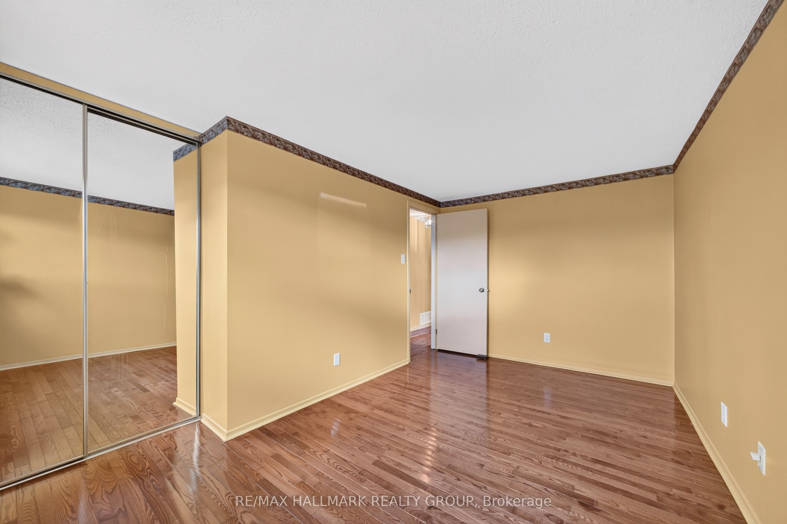 19 Fallow Court Property Photo 19