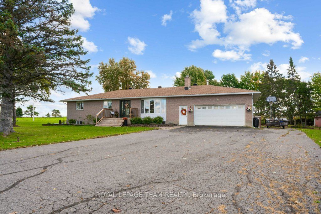 12570 County 18 Road Property Photo 1