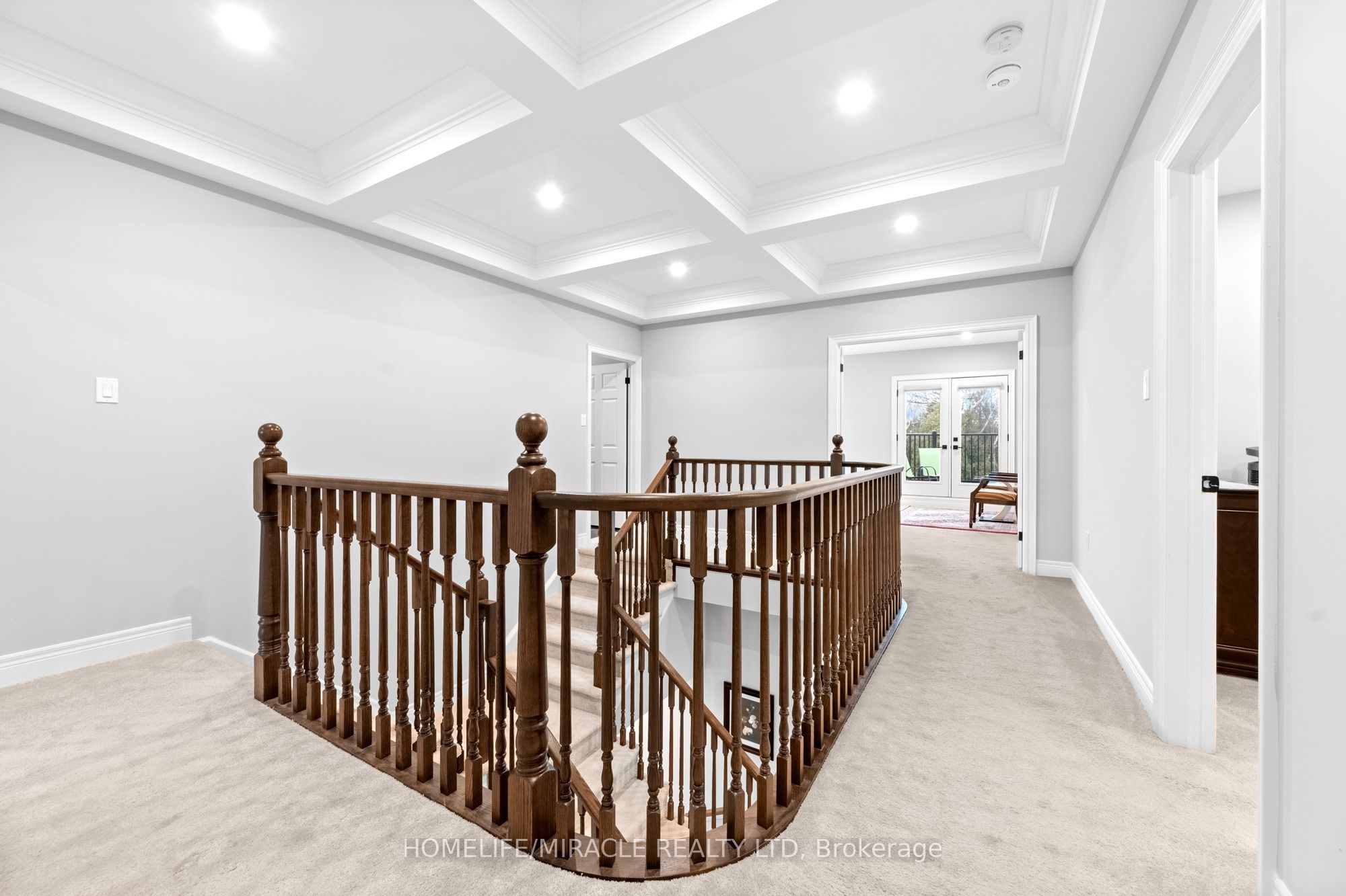 147 Ambrous Crescent Property Photo 23