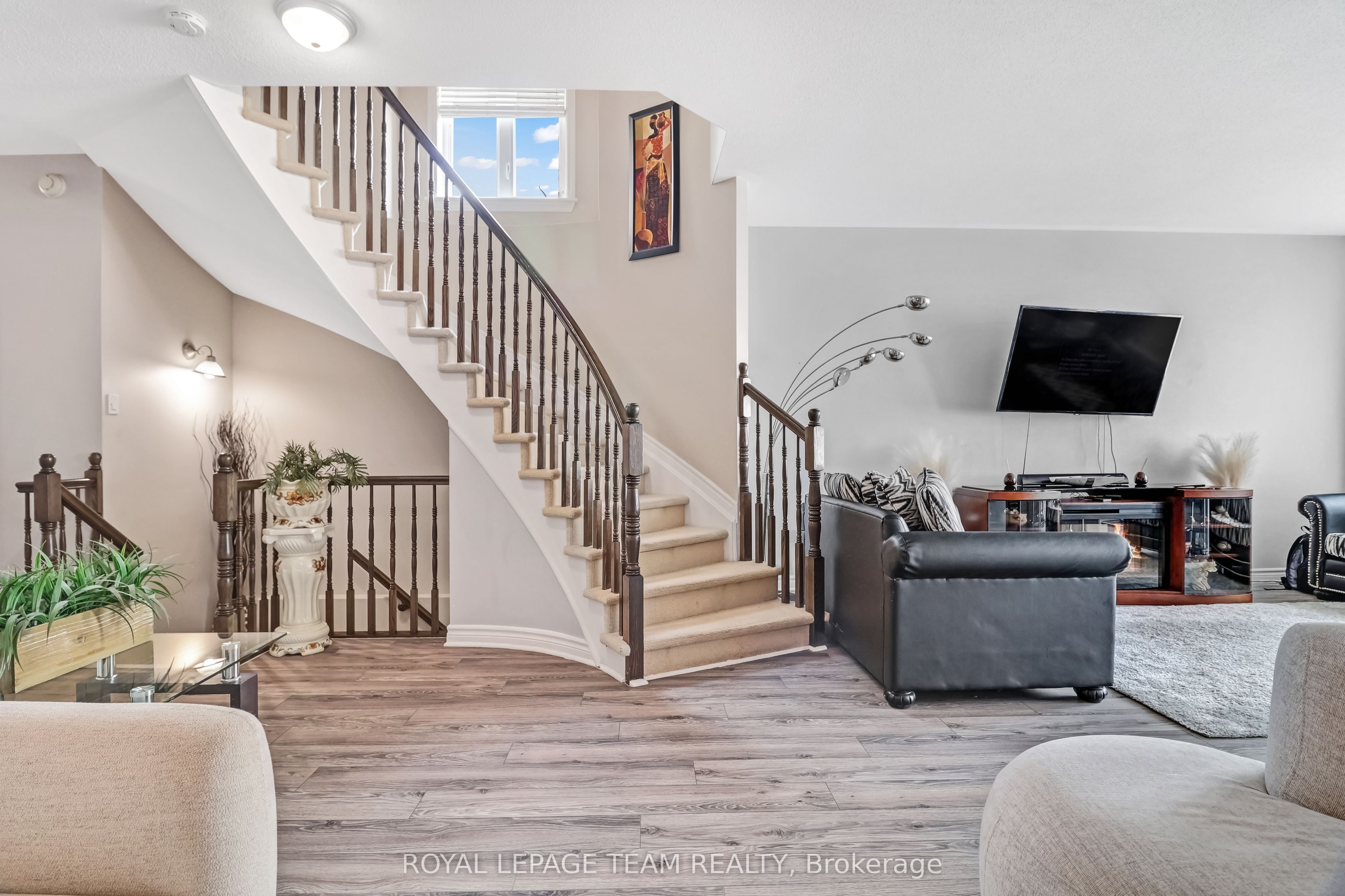 2224 Angelica Avenue Property Photo 13