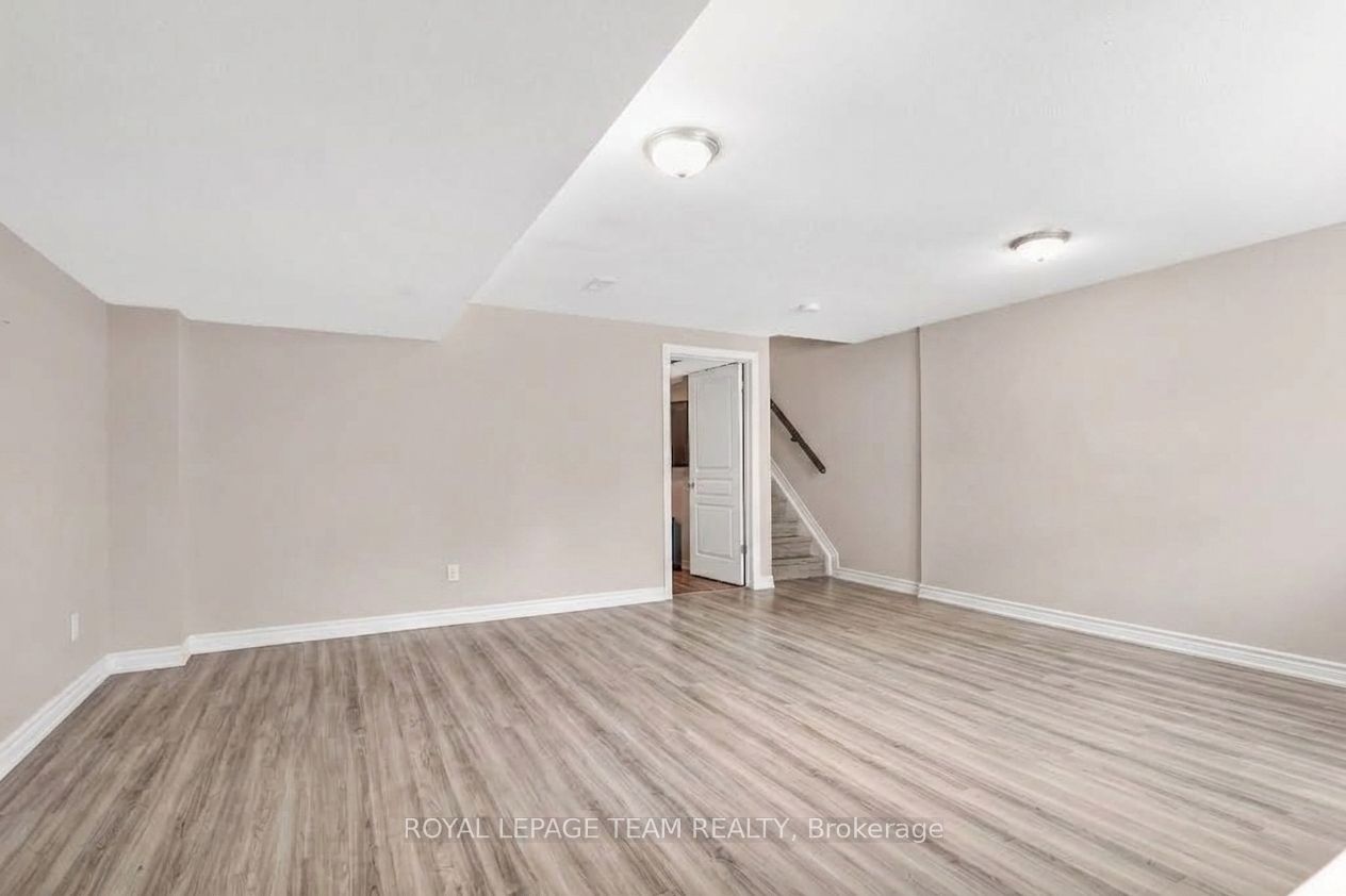 2224 Angelica Avenue Property Photo 24