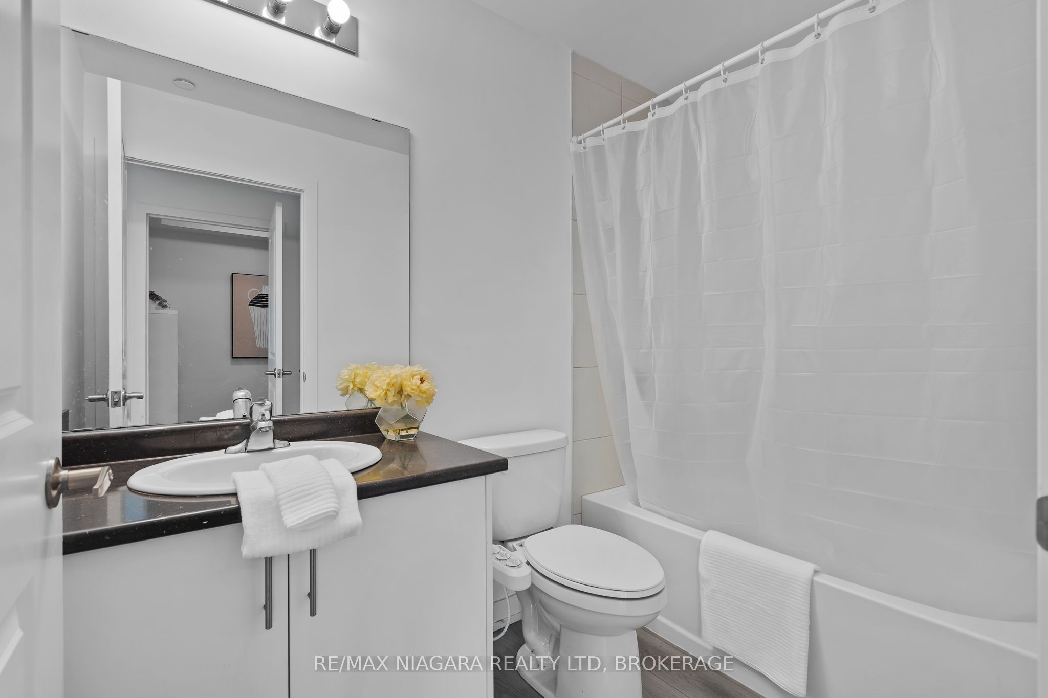 5055 Greenlane Road 131 Property Photo 10