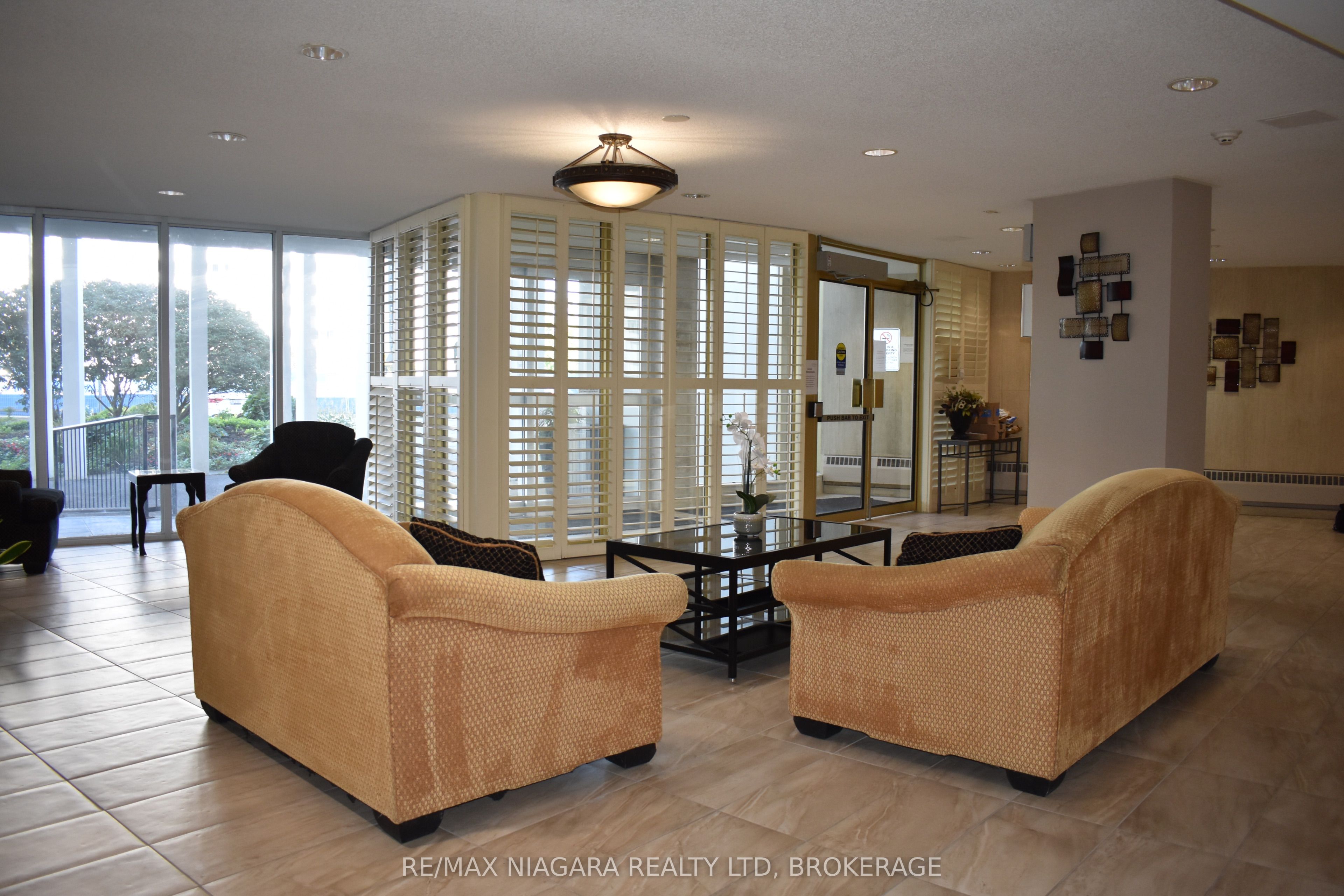 35 Towering Heights Boulevard 1002 Property Photo 2