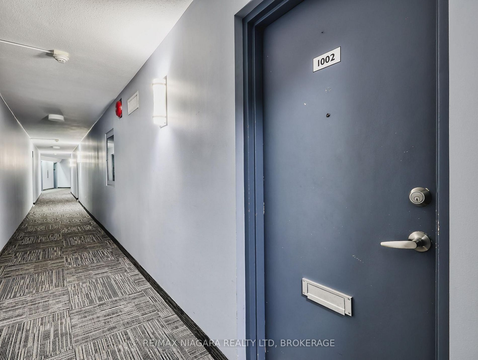 35 Towering Heights Boulevard 1002 Property Photo 3