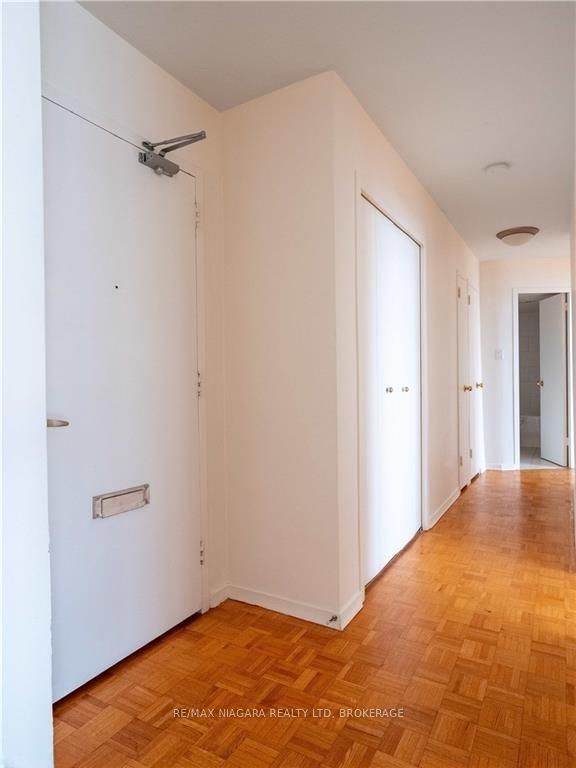 35 Towering Heights Boulevard 1002 Property Photo 11