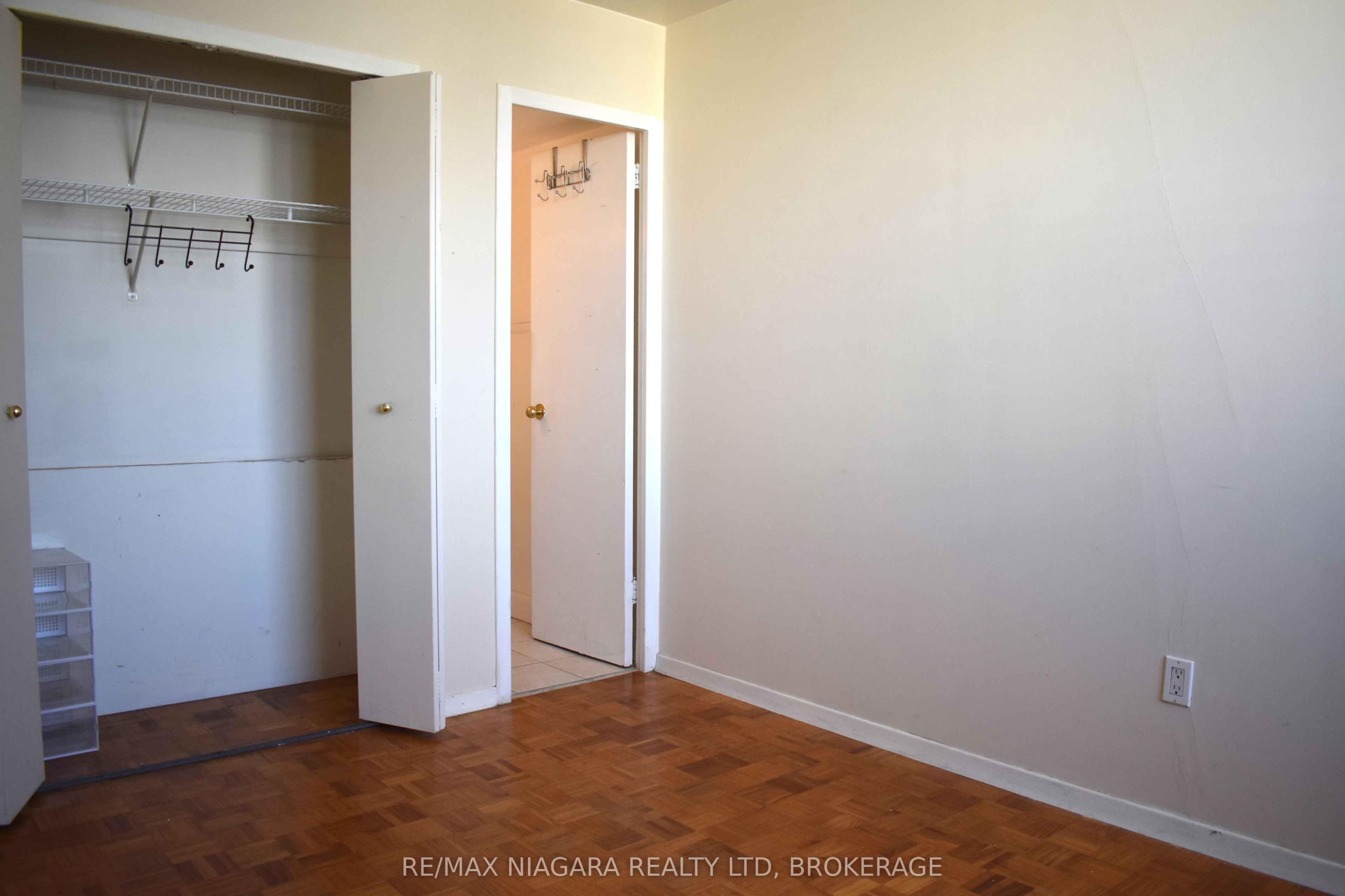35 Towering Heights Boulevard 1002 Property Photo 14