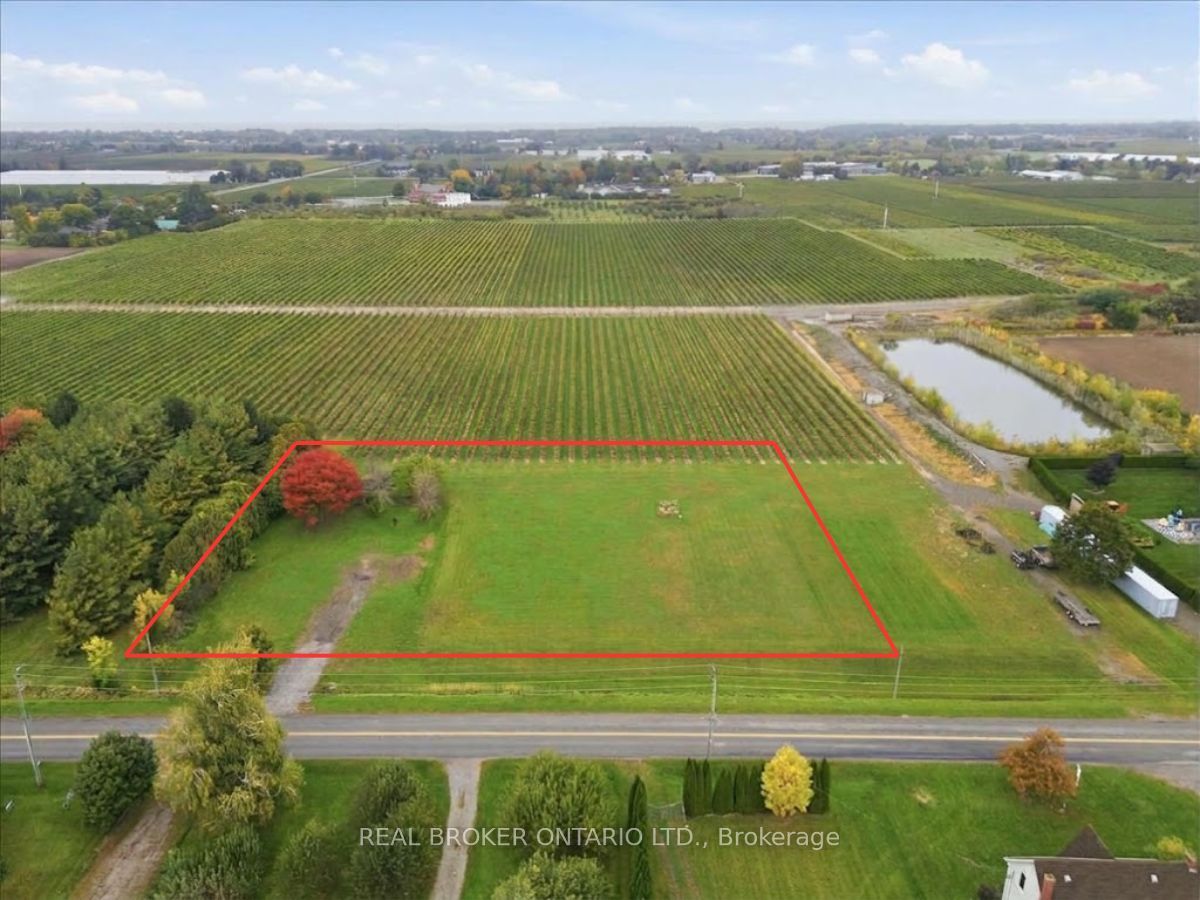 846 Line 1 Road Property Photo 3