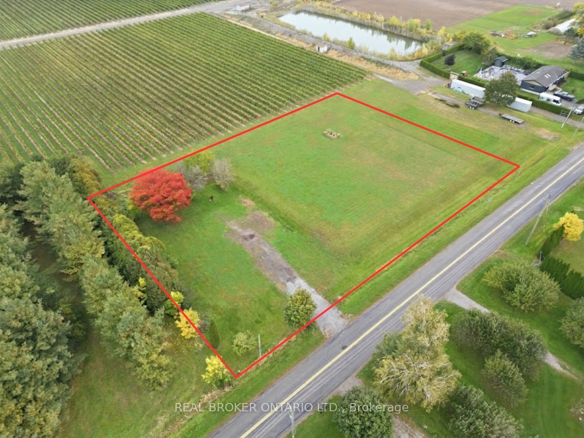 846 Line 1 Road Property Photo 4