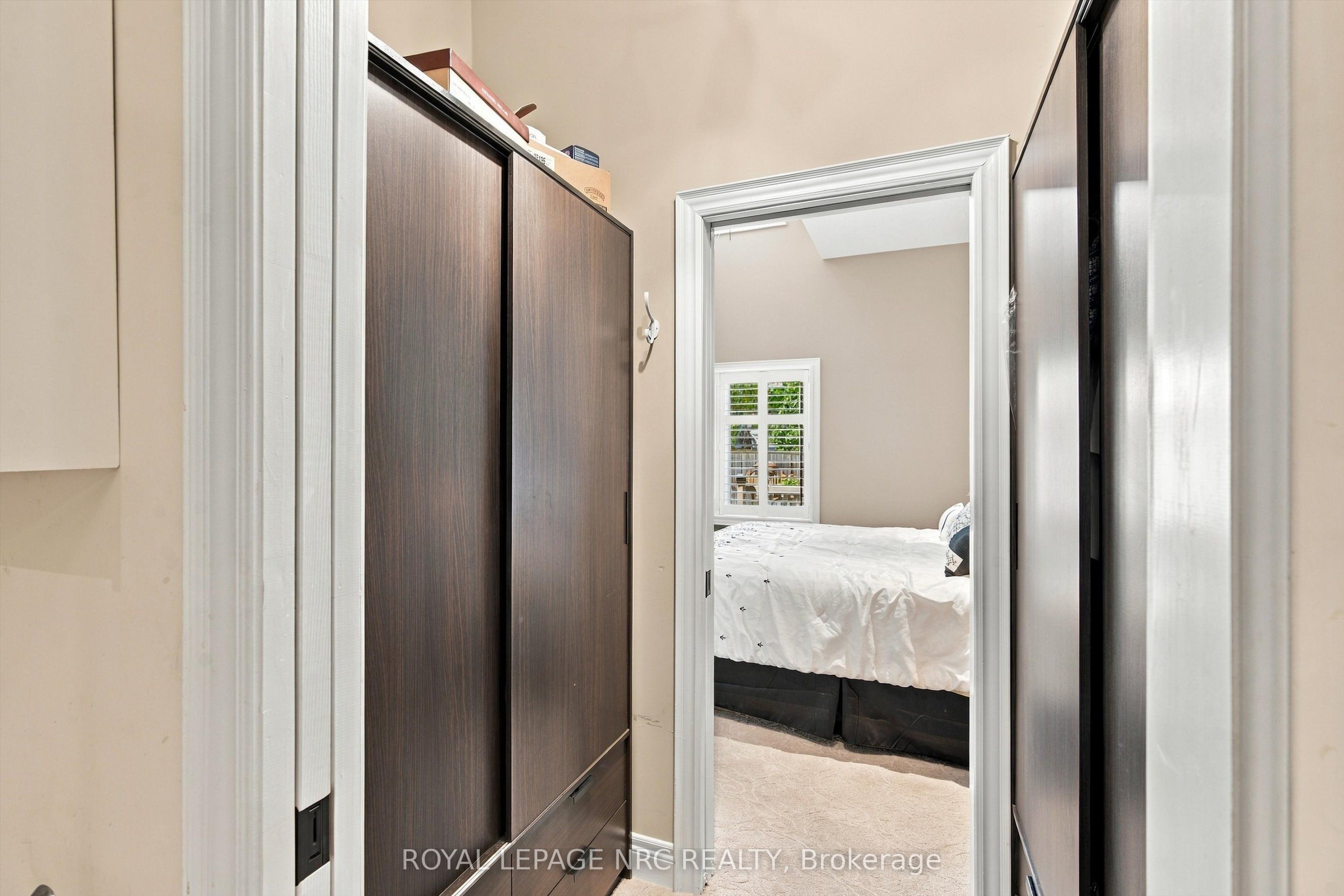 3232 Montrose Road 8 Property Photo 17