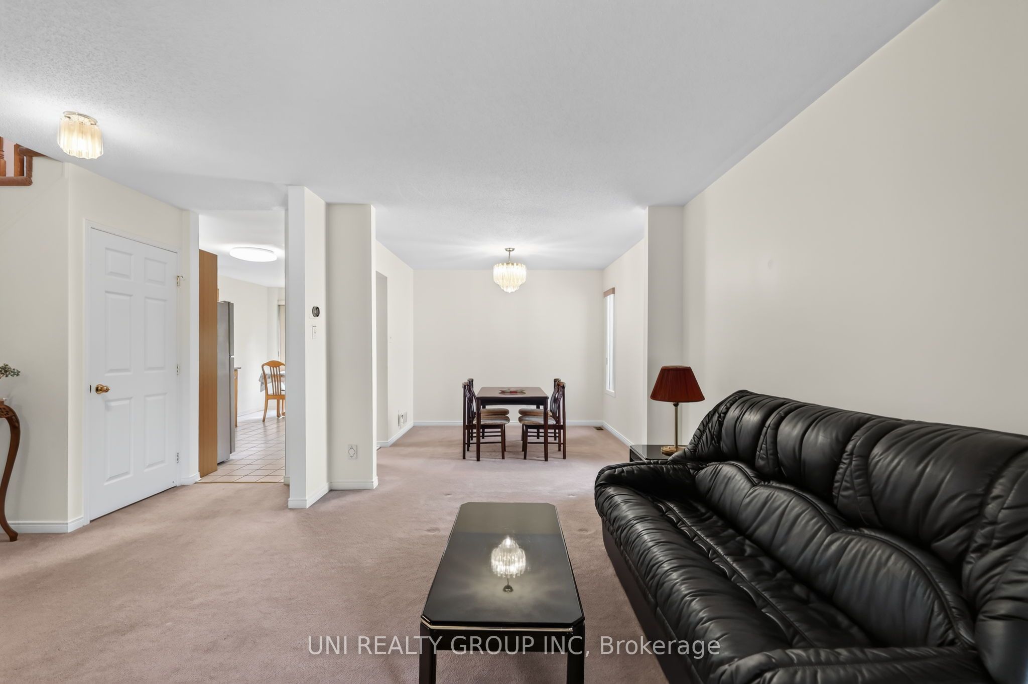 43 Crystal Park Crescent Property Photo 6