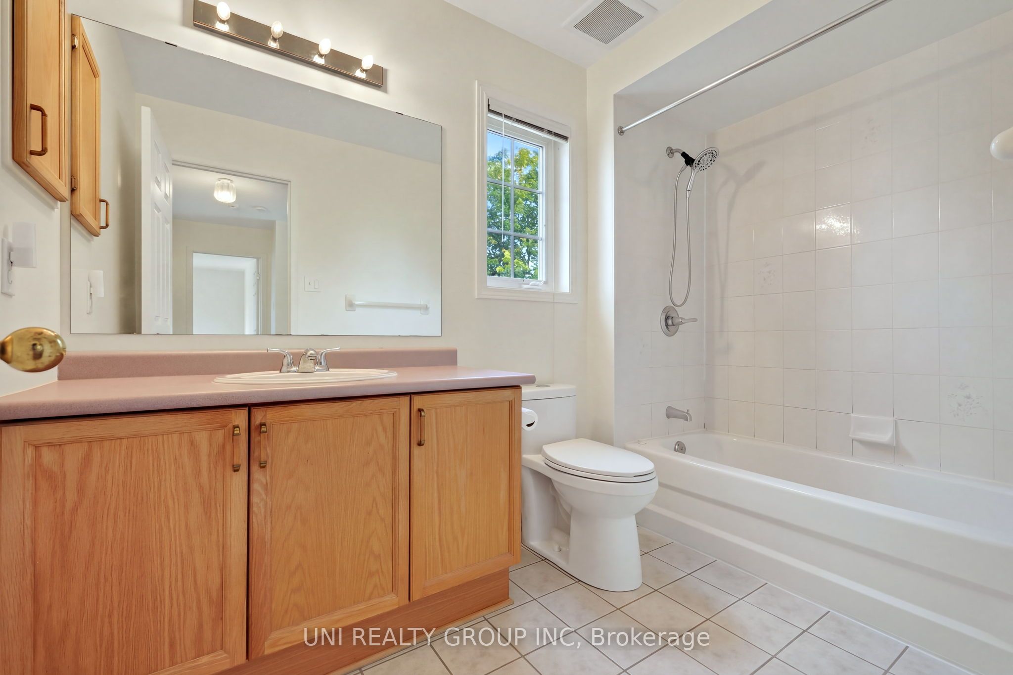 43 Crystal Park Crescent Property Photo 32