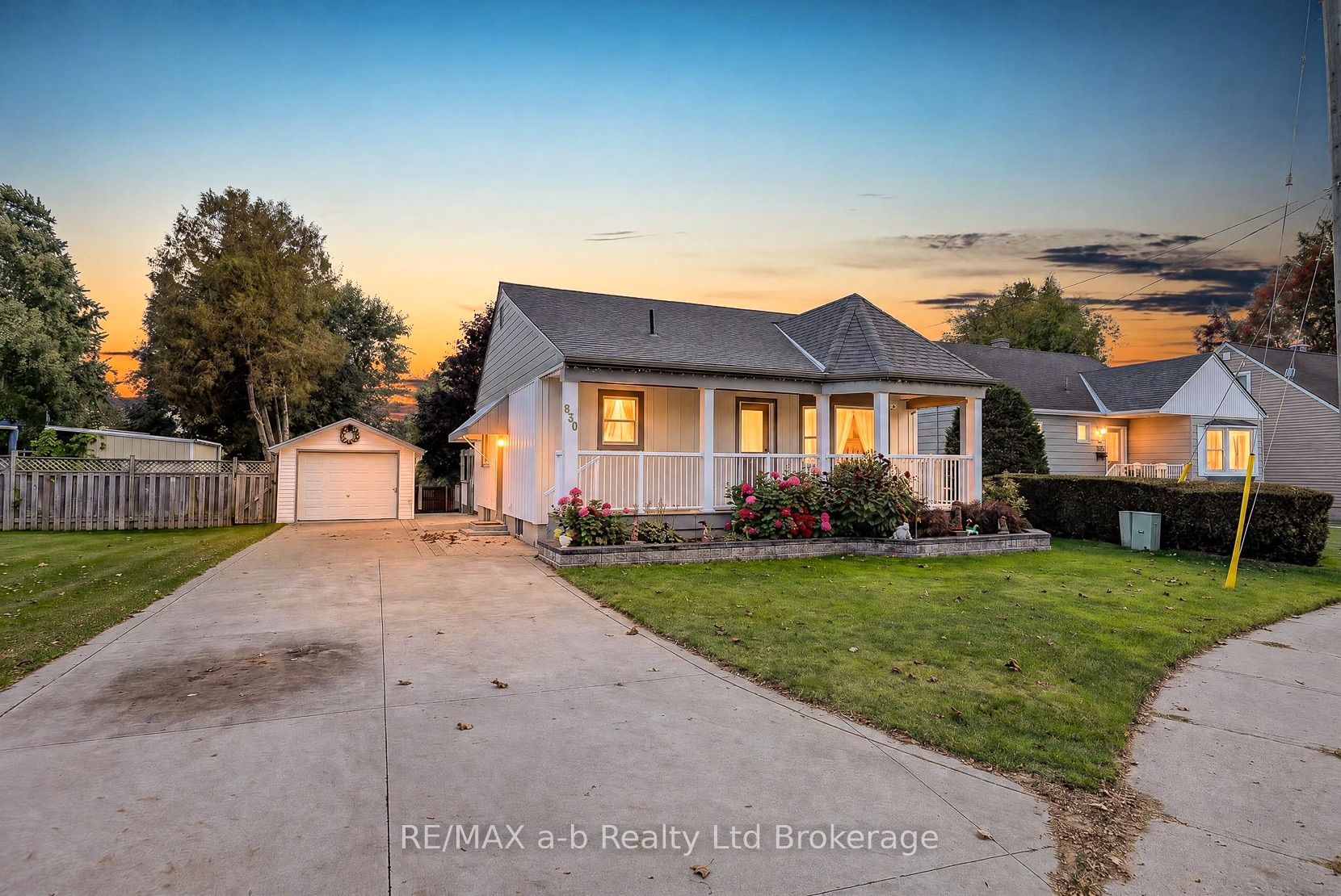 830 Maple Avenue Property Photo 2