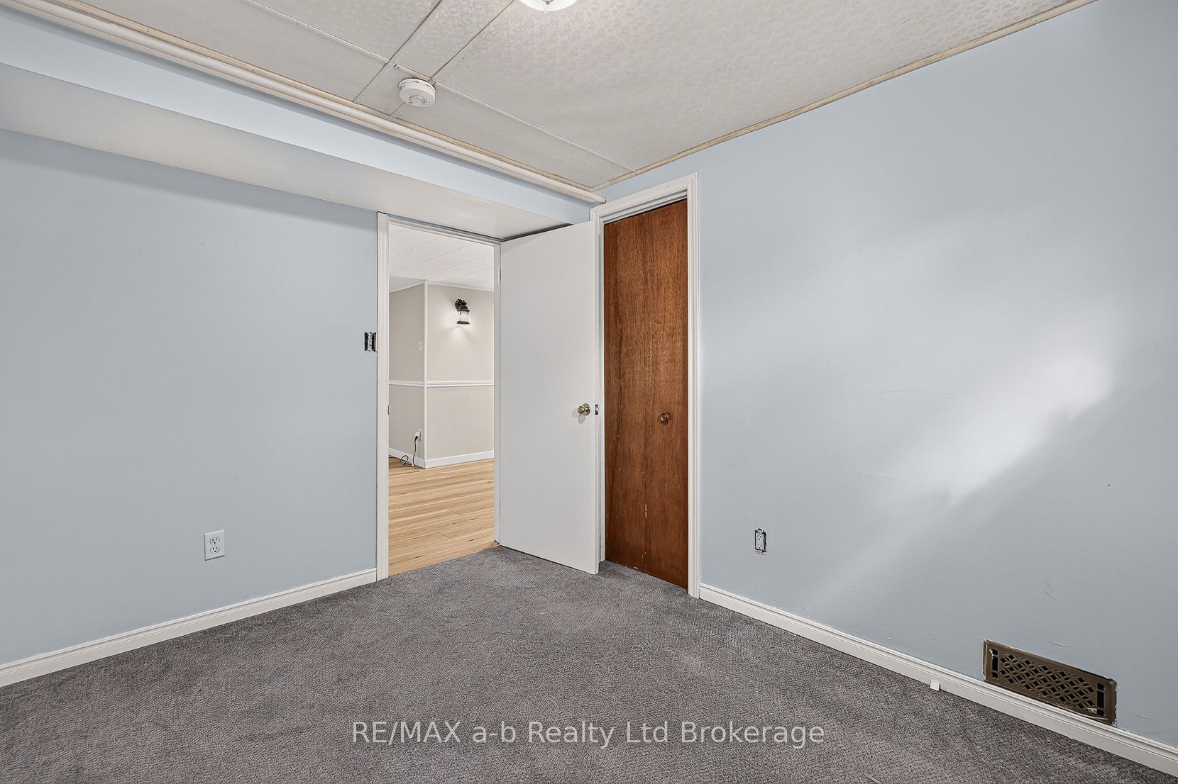 830 Maple Avenue Property Photo 26