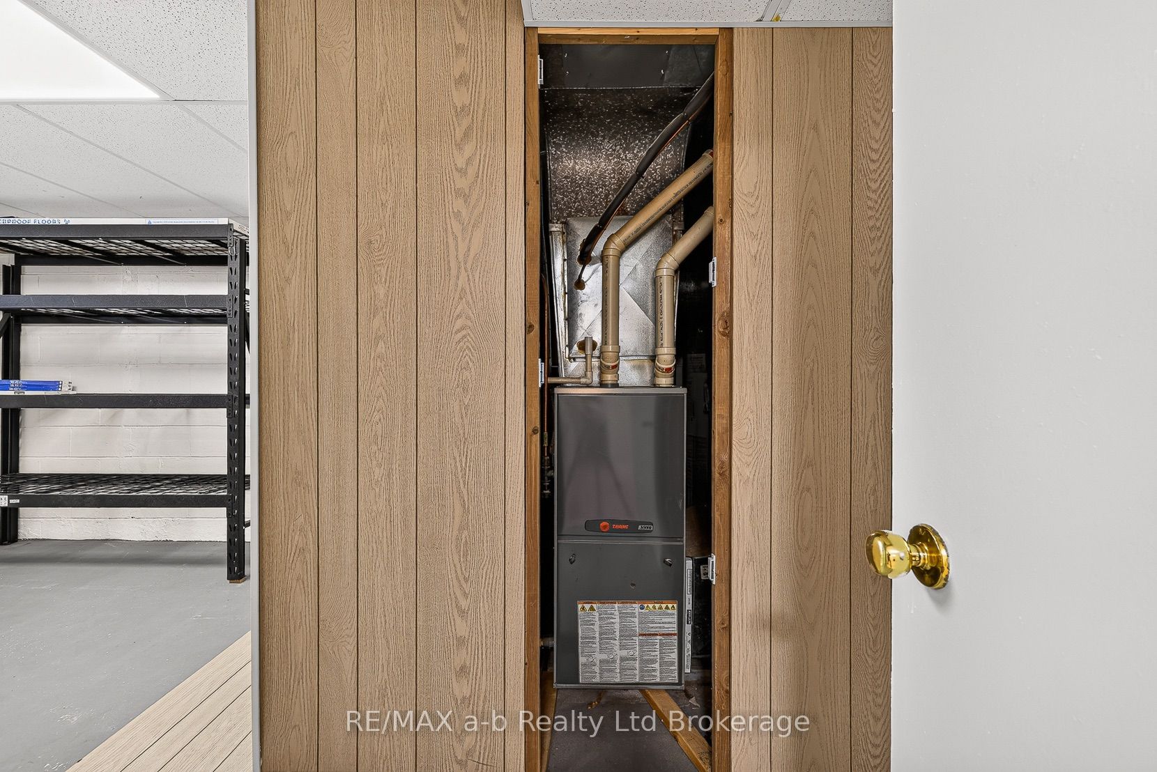 830 Maple Avenue Property Photo 28