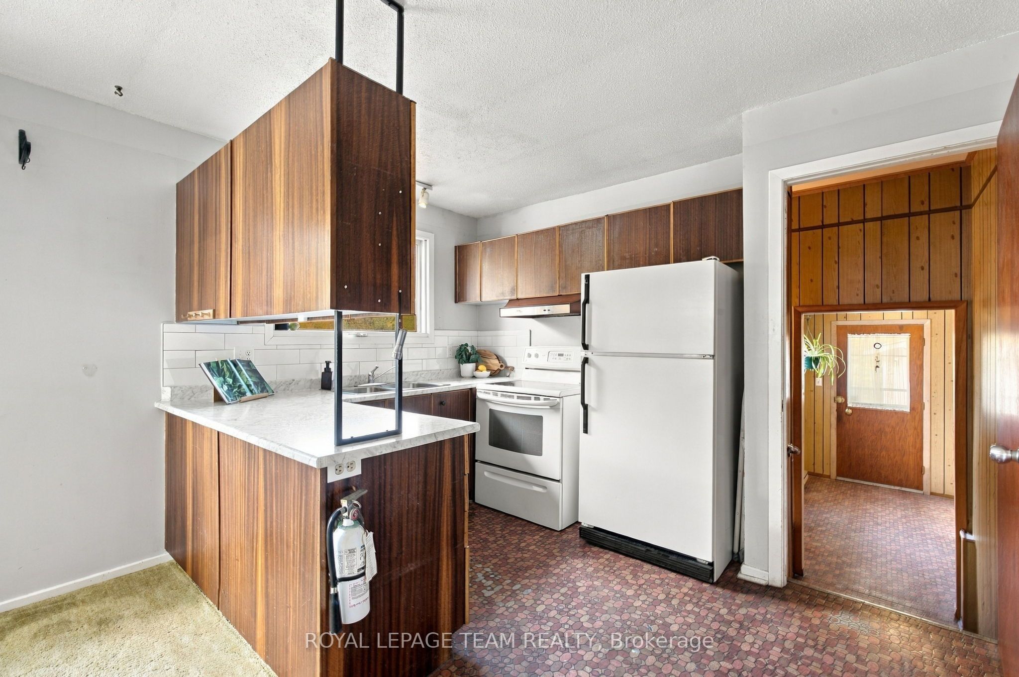 4775 Calabogie Road Property Photo 16