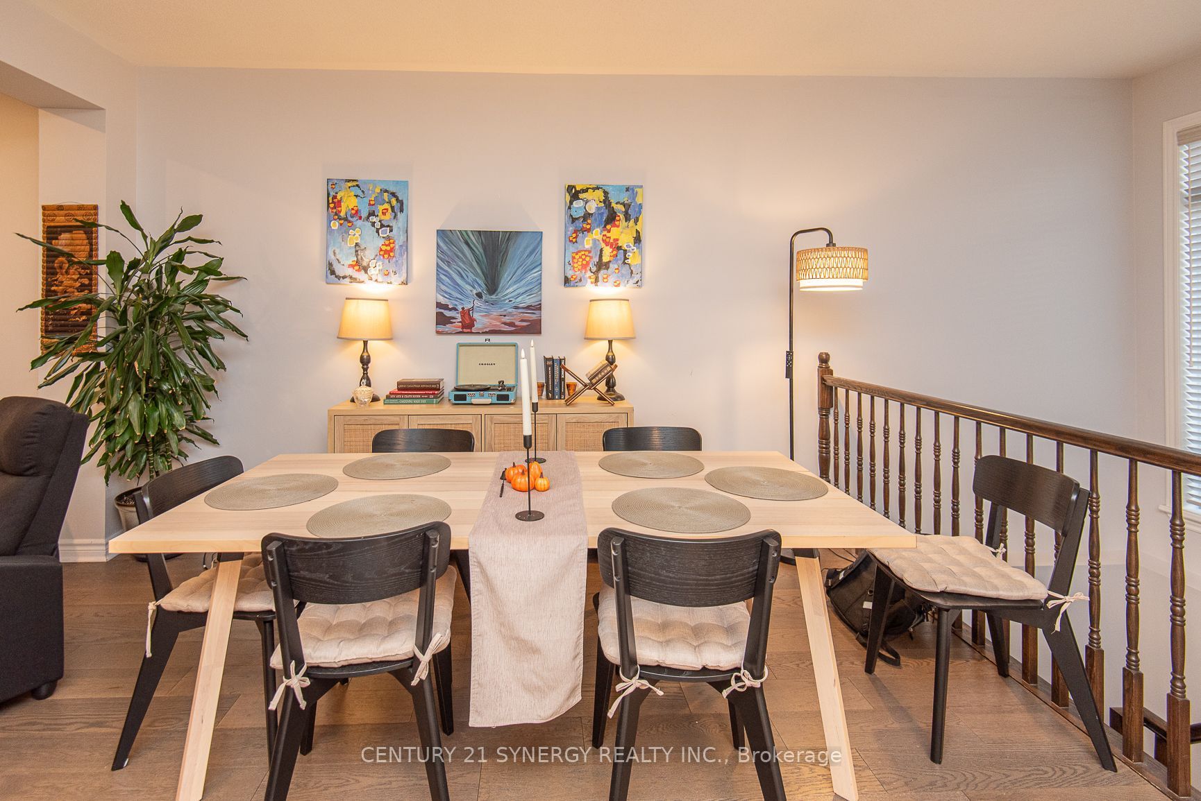 2025 Pennyroyal Crescent Property Photo 12