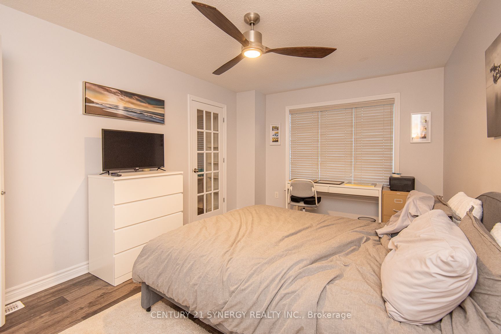 2025 Pennyroyal Crescent Property Photo 18
