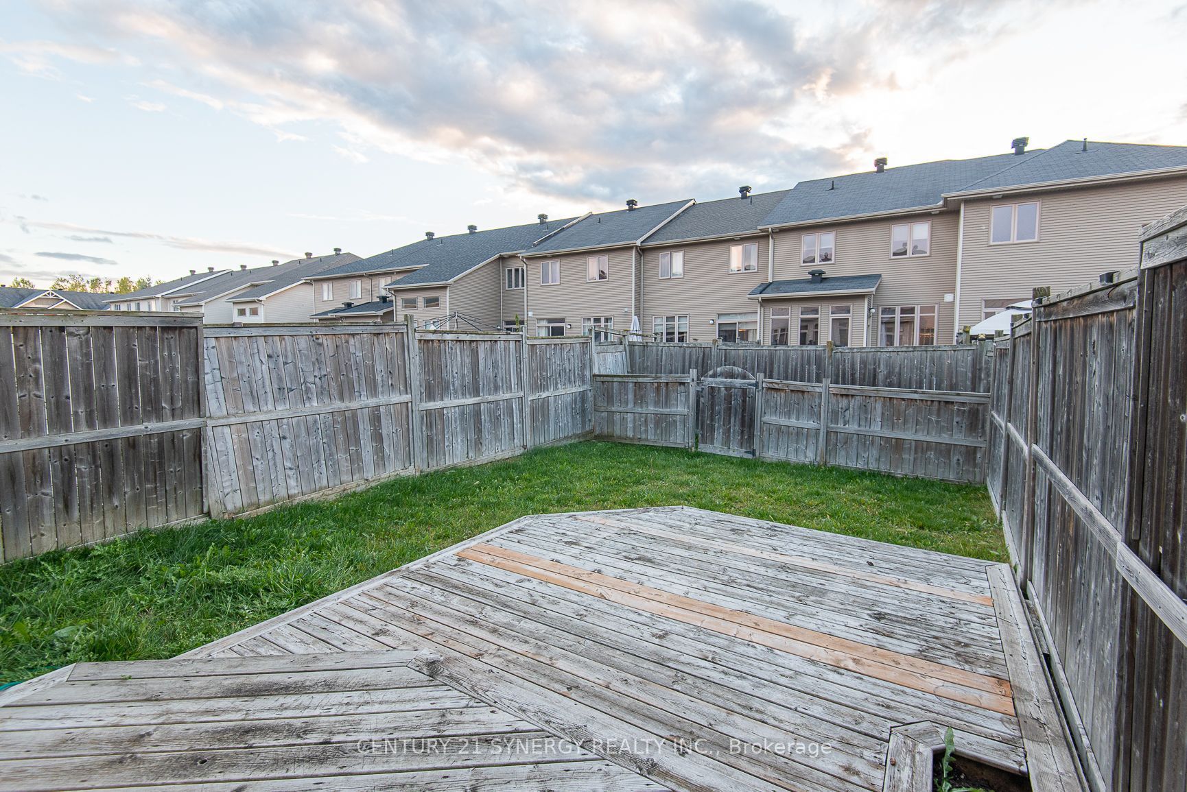 2025 Pennyroyal Crescent Property Photo 29