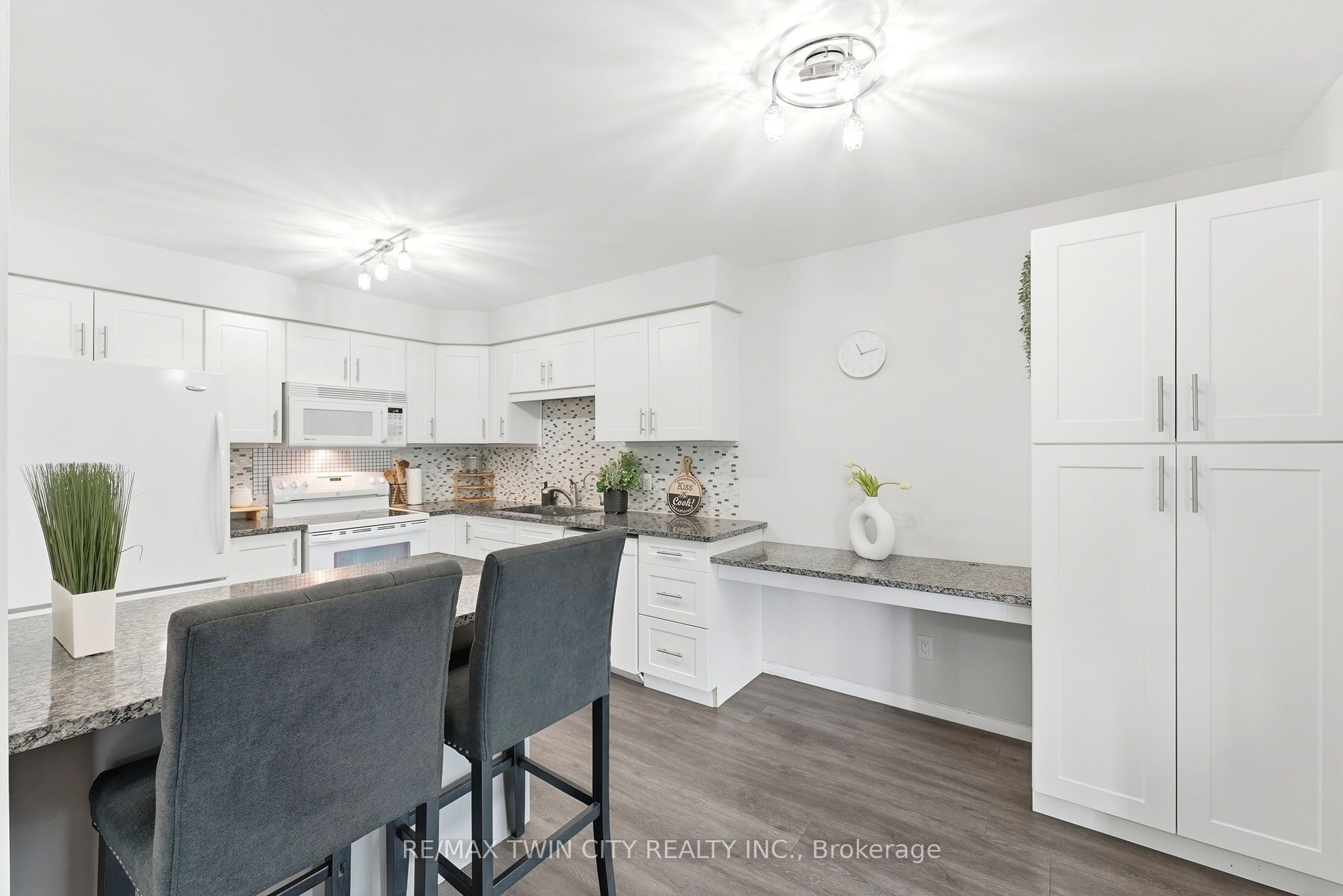 283 Fennel Street Property Photo 15