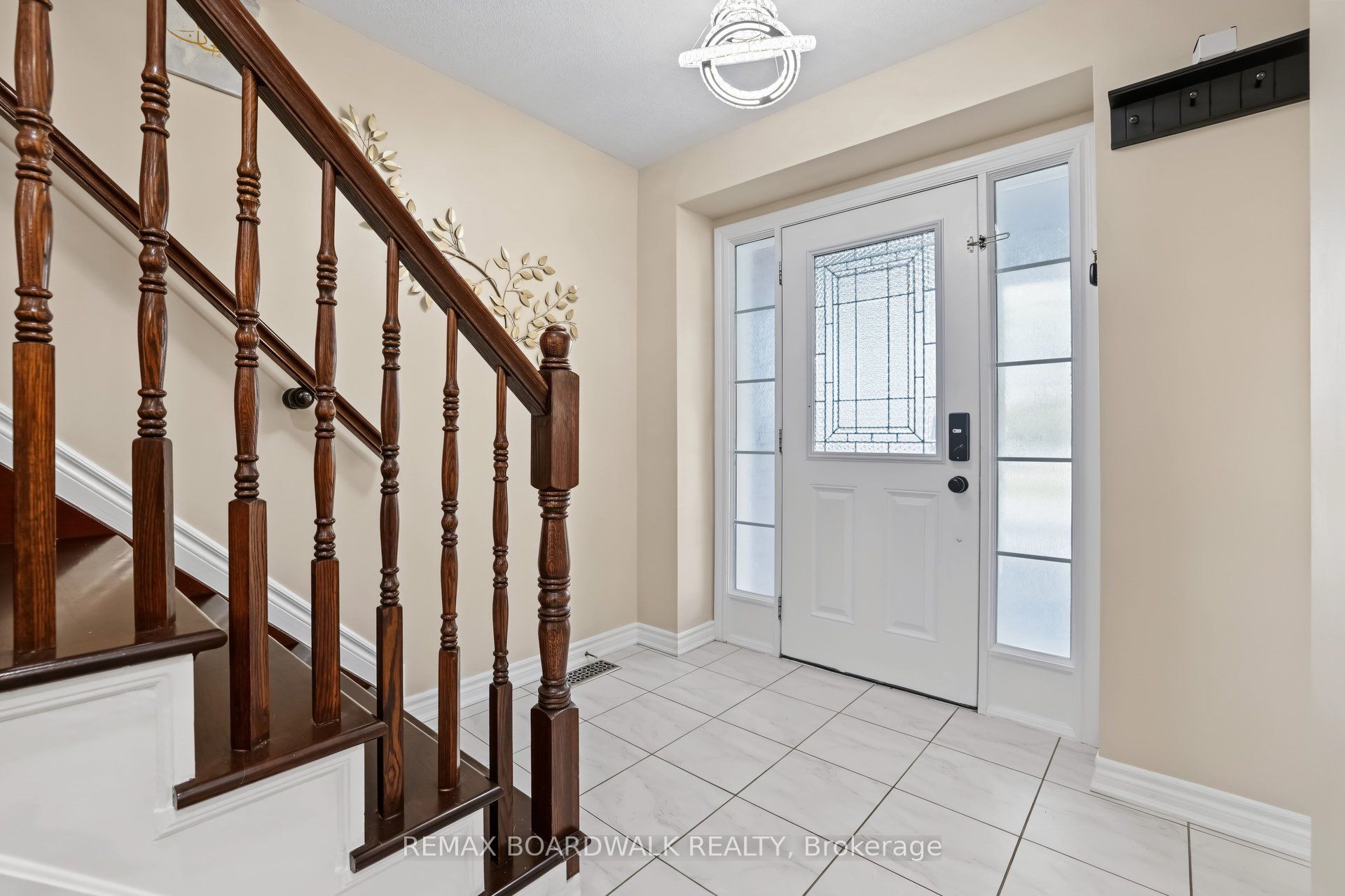 508 Sunlit Circle Property Photo 5