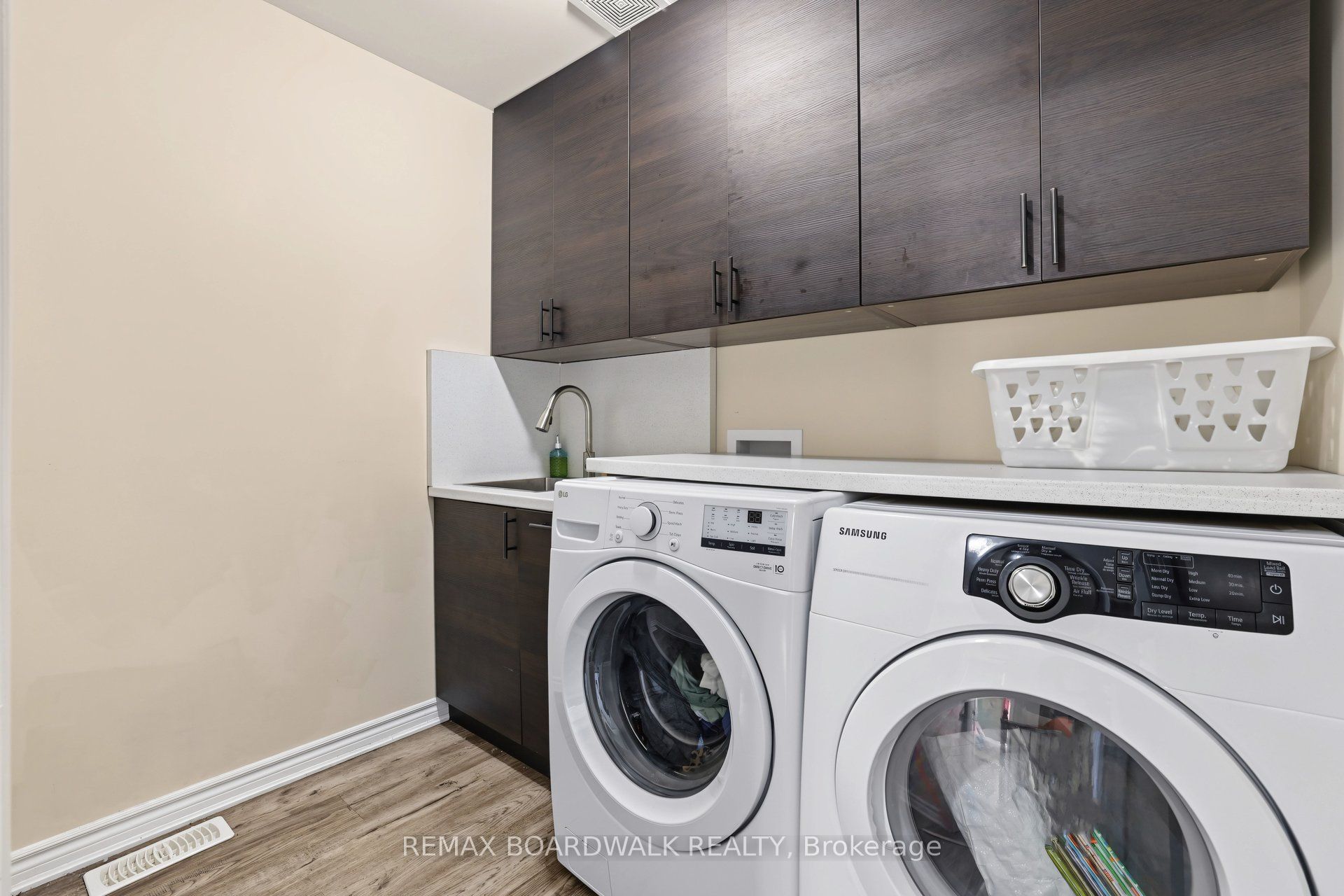 508 Sunlit Circle Property Photo 37