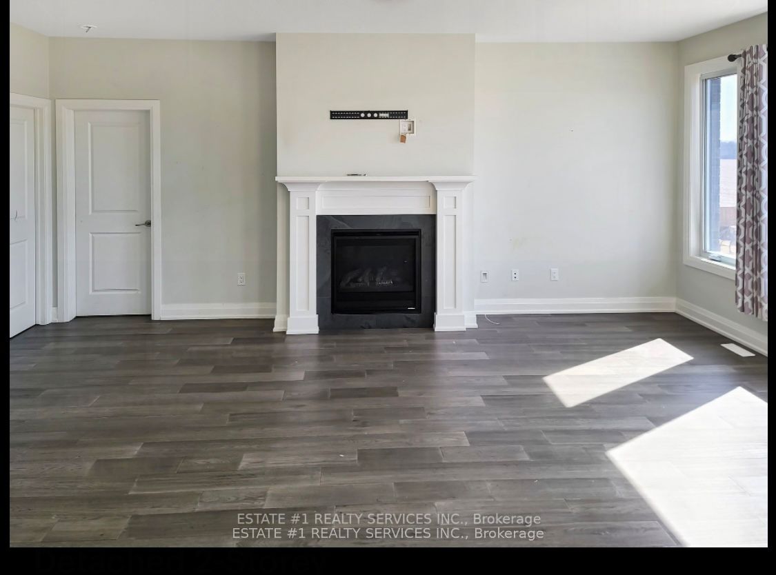 2047 Lockwood Crescent Property Photo 19
