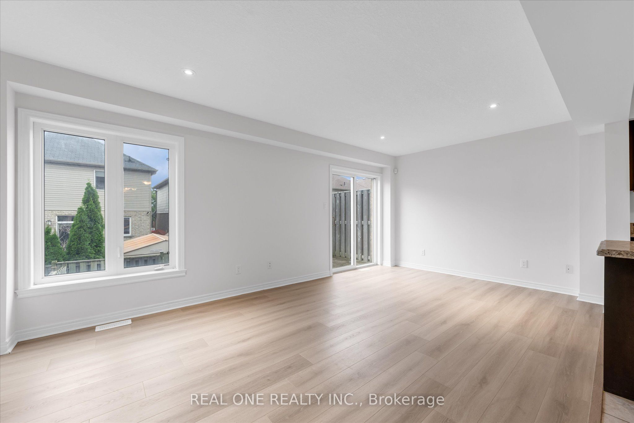 70 Highgate Drive 19 Property Photo 9
