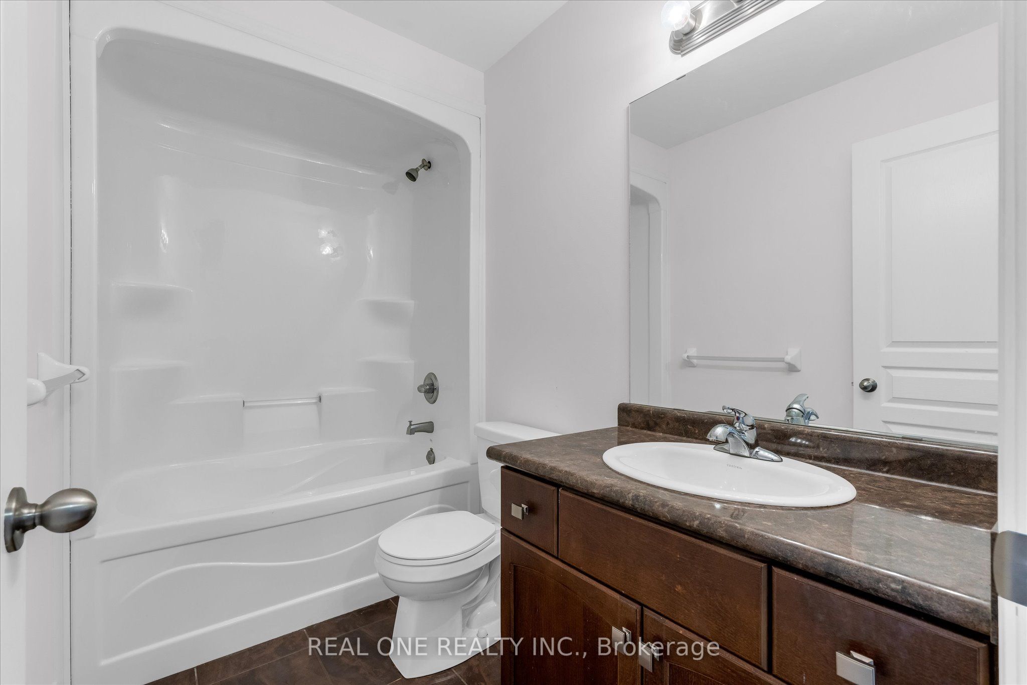 70 Highgate Drive 19 Property Photo 16