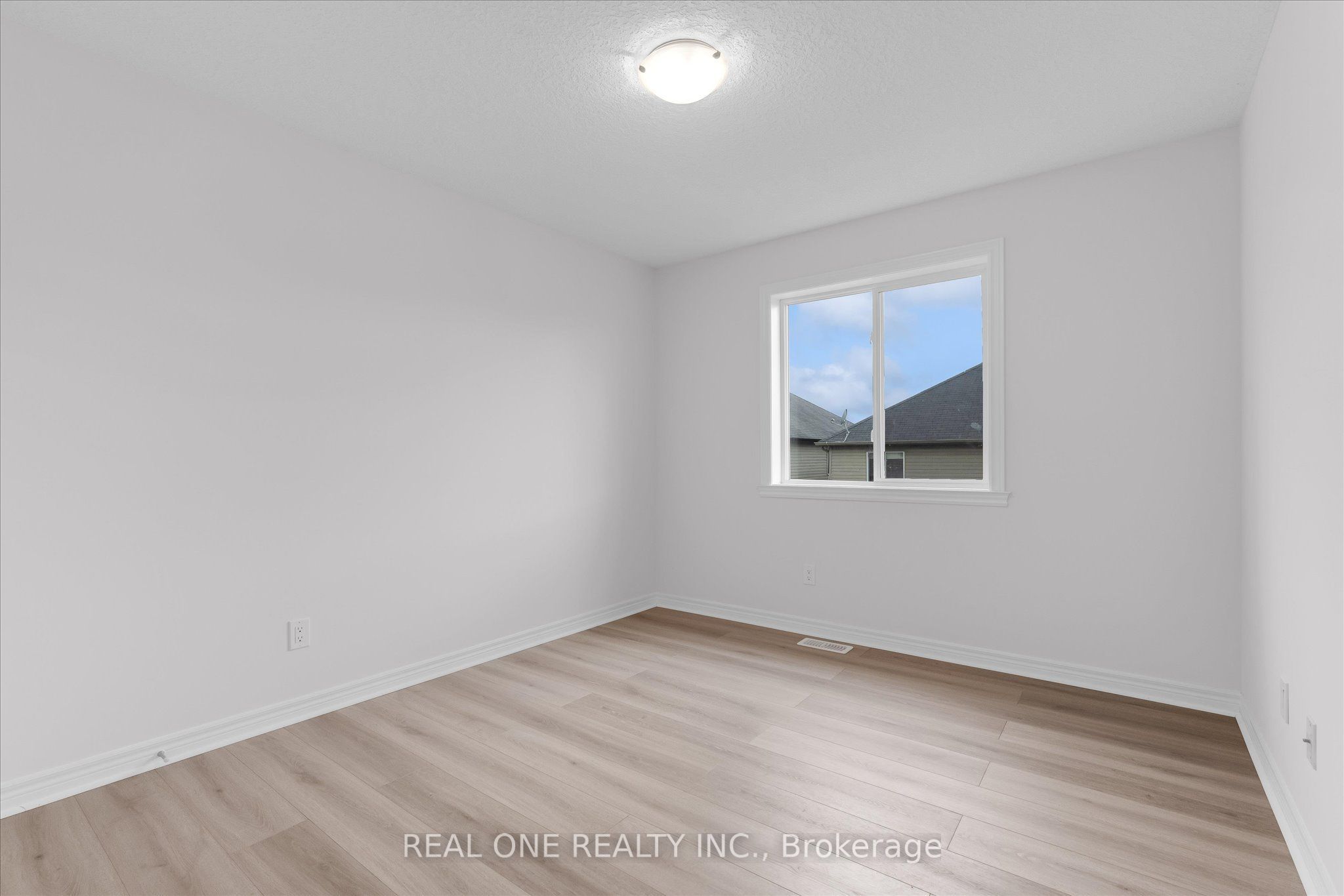 70 Highgate Drive 19 Property Photo 20