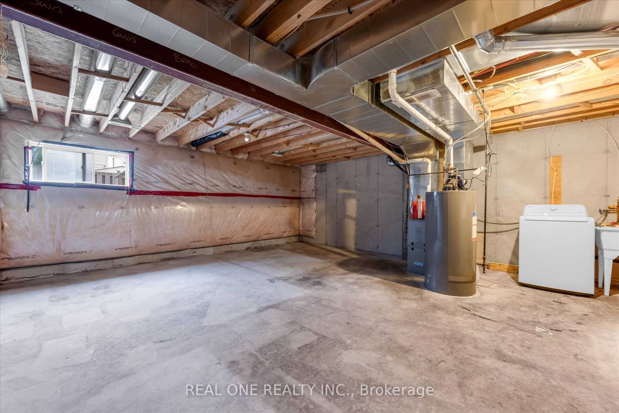 70 Highgate Drive 19 Property Photo 23