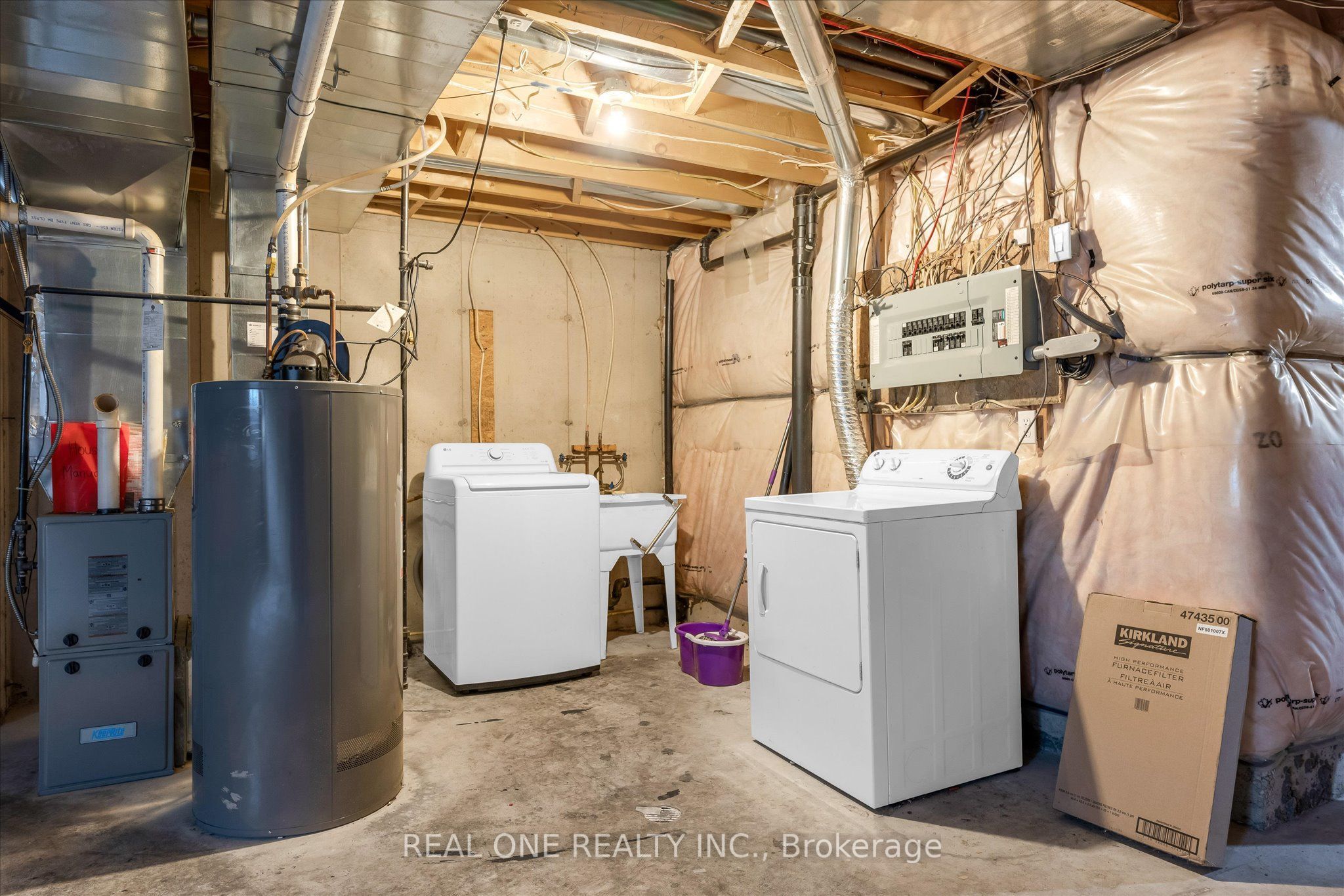 70 Highgate Drive 19 Property Photo 24