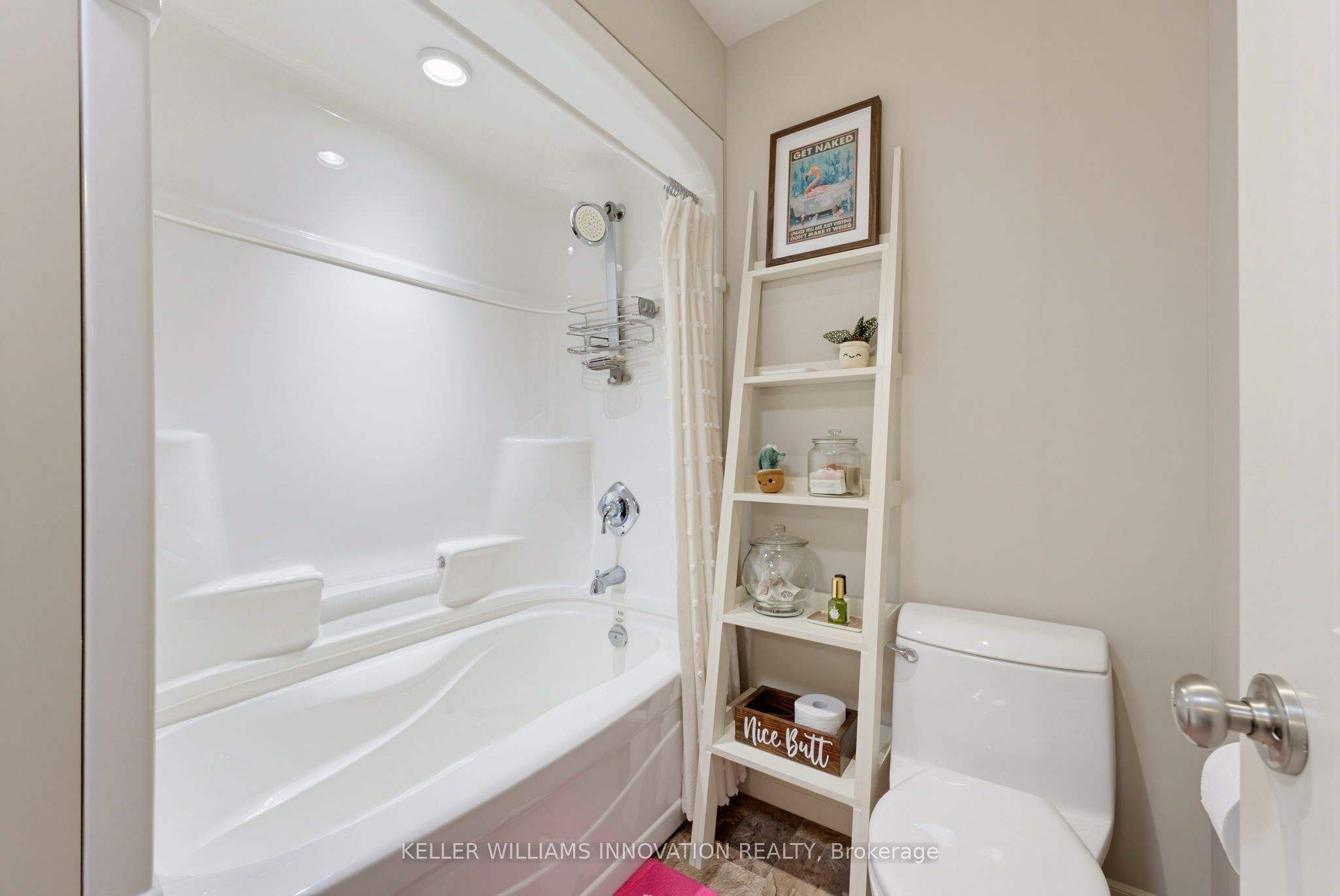 33 Jackson Crescent Property Photo 26