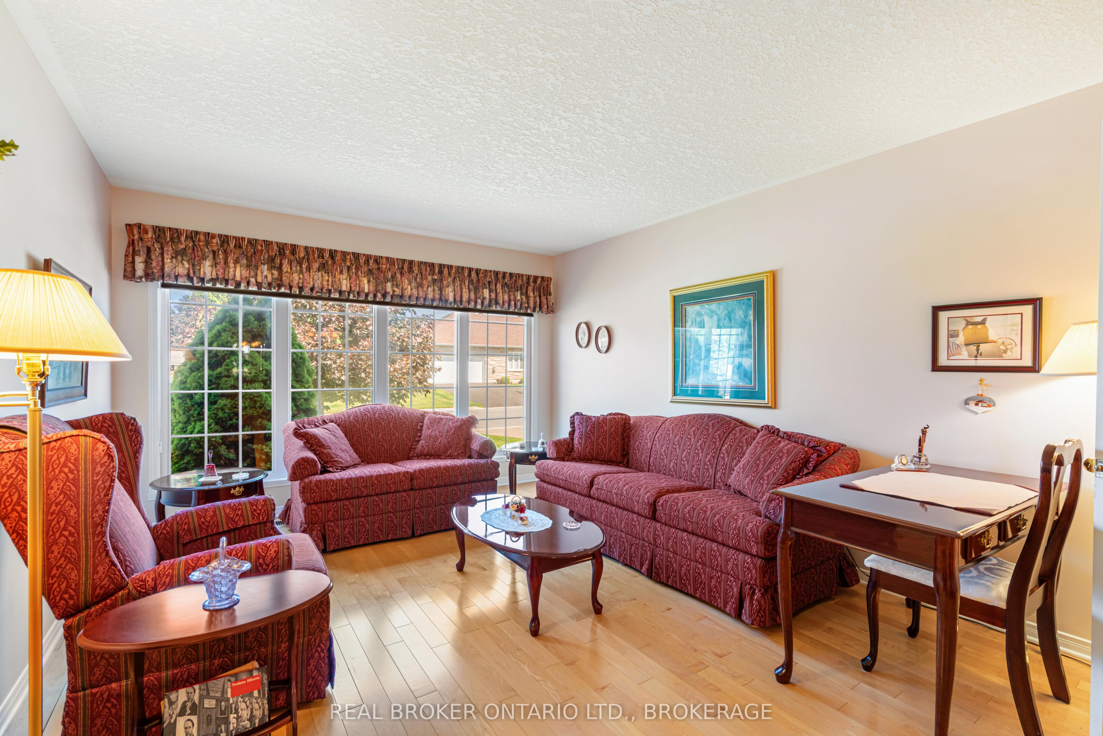 508 Jo Anne Crescent Property Photo 11