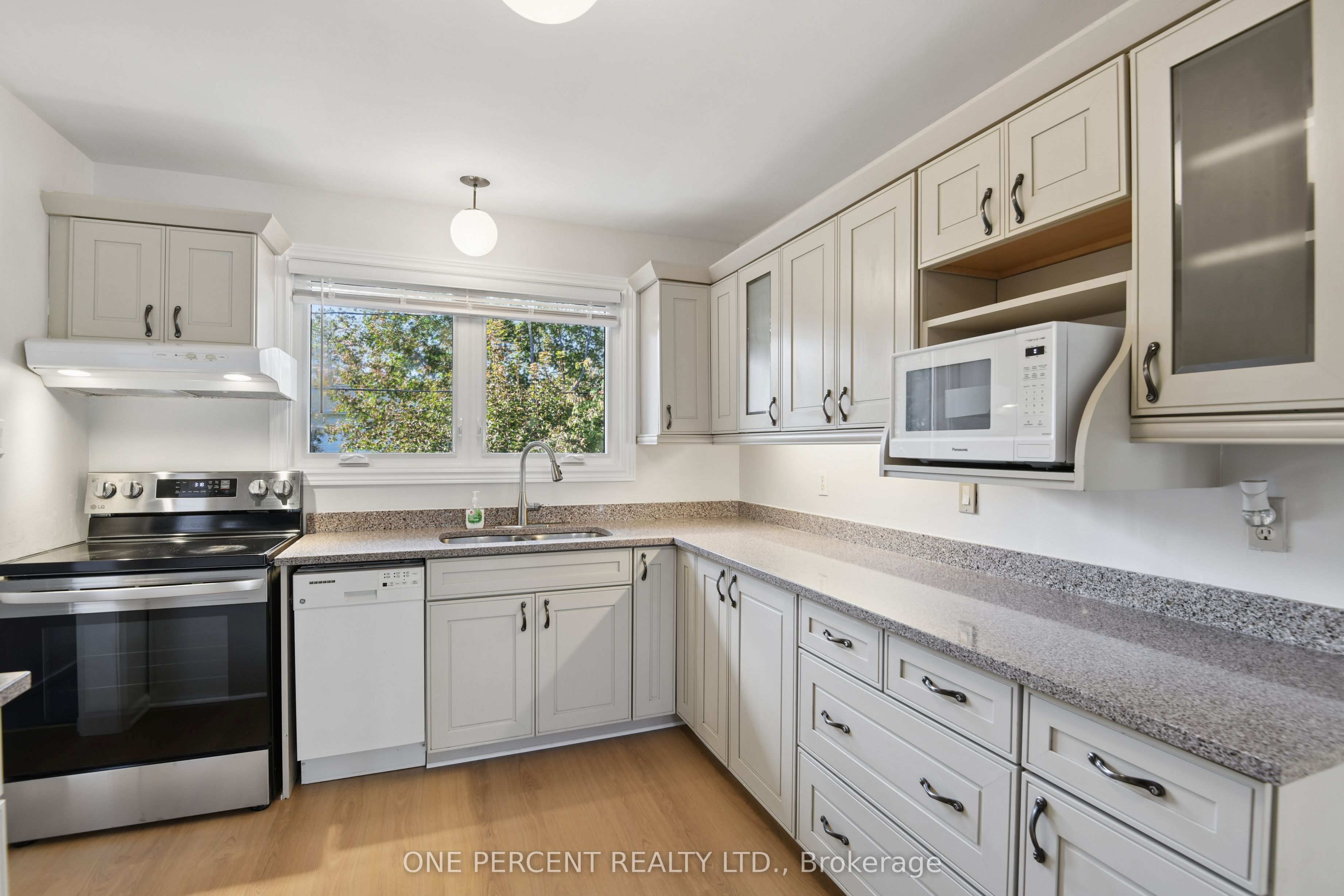 1240 Field Street Property Photo 14