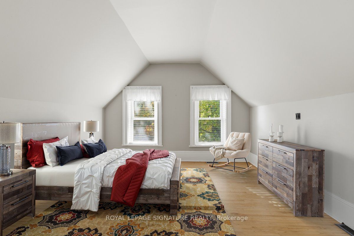 65 Bond Street W Property Photo 16