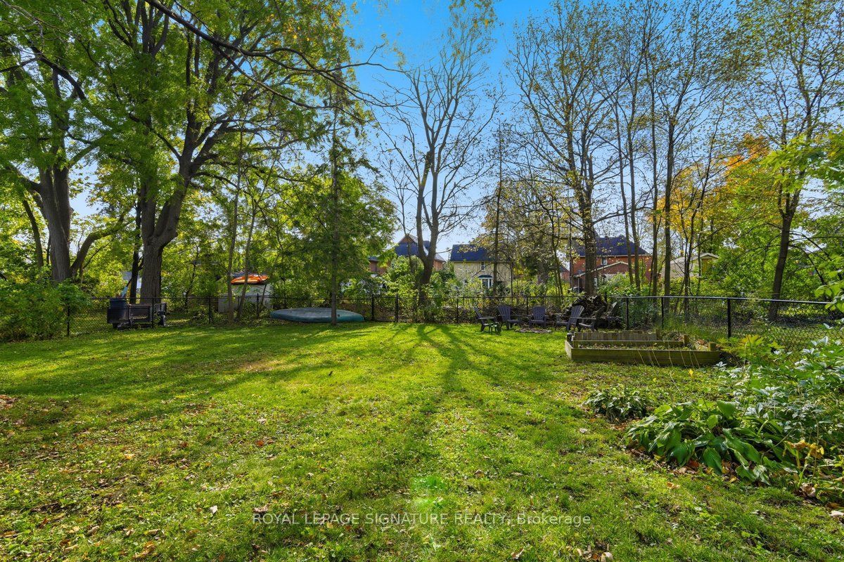 65 Bond Street W Property Photo 23