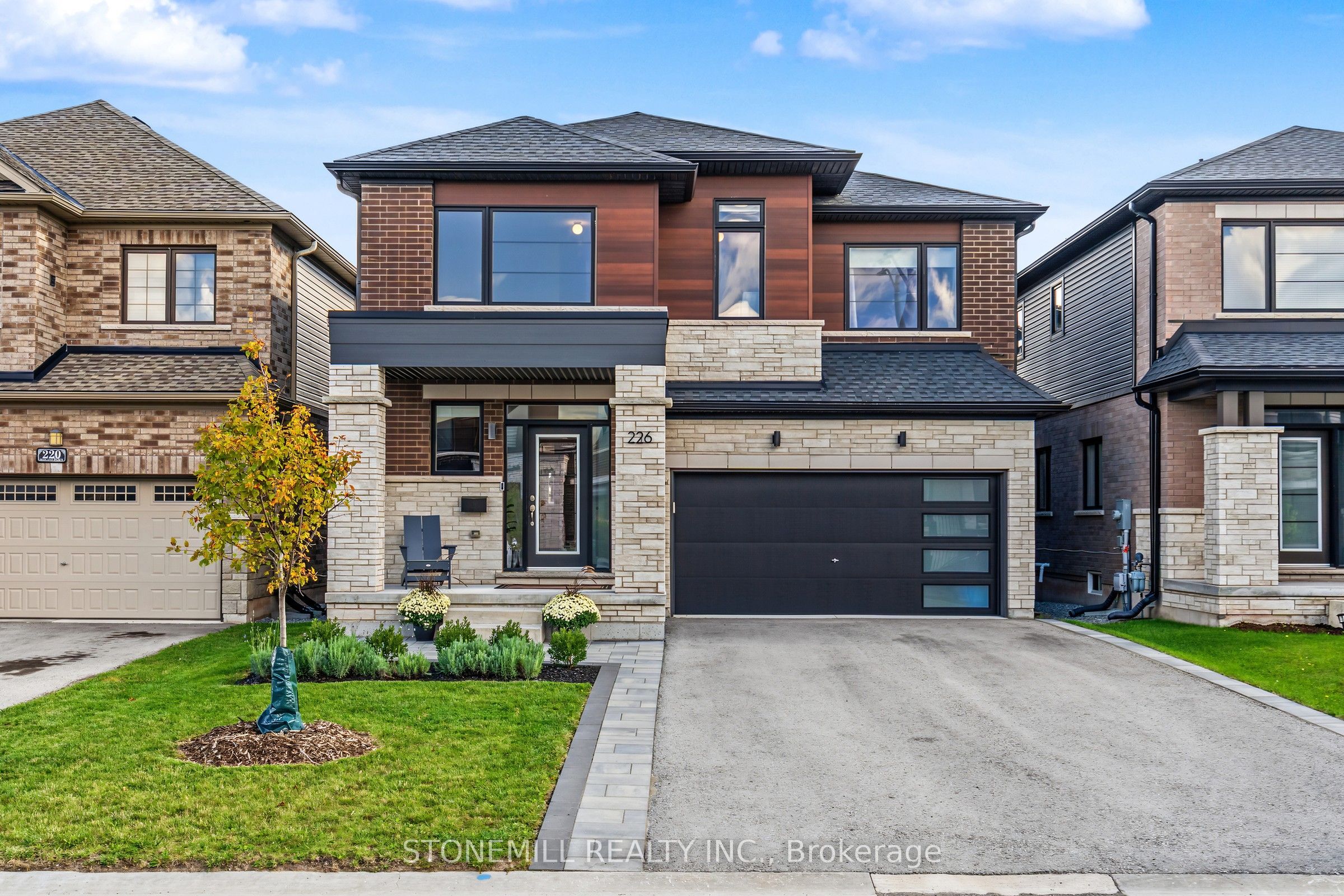 226 Midland Place Property Photo 1