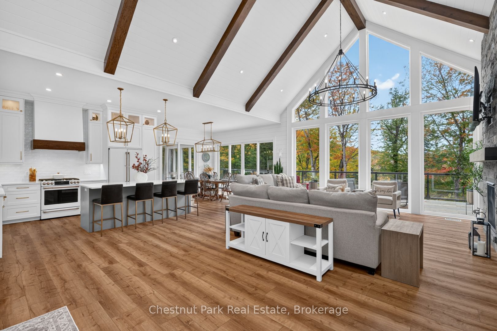 1204 Charlie Thompson Road Property Photo 6