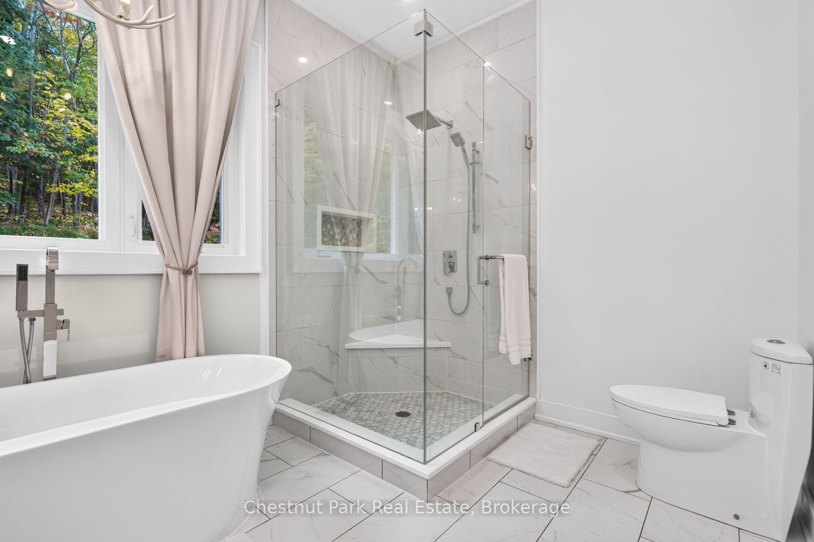 1204 Charlie Thompson Road Property Photo 24
