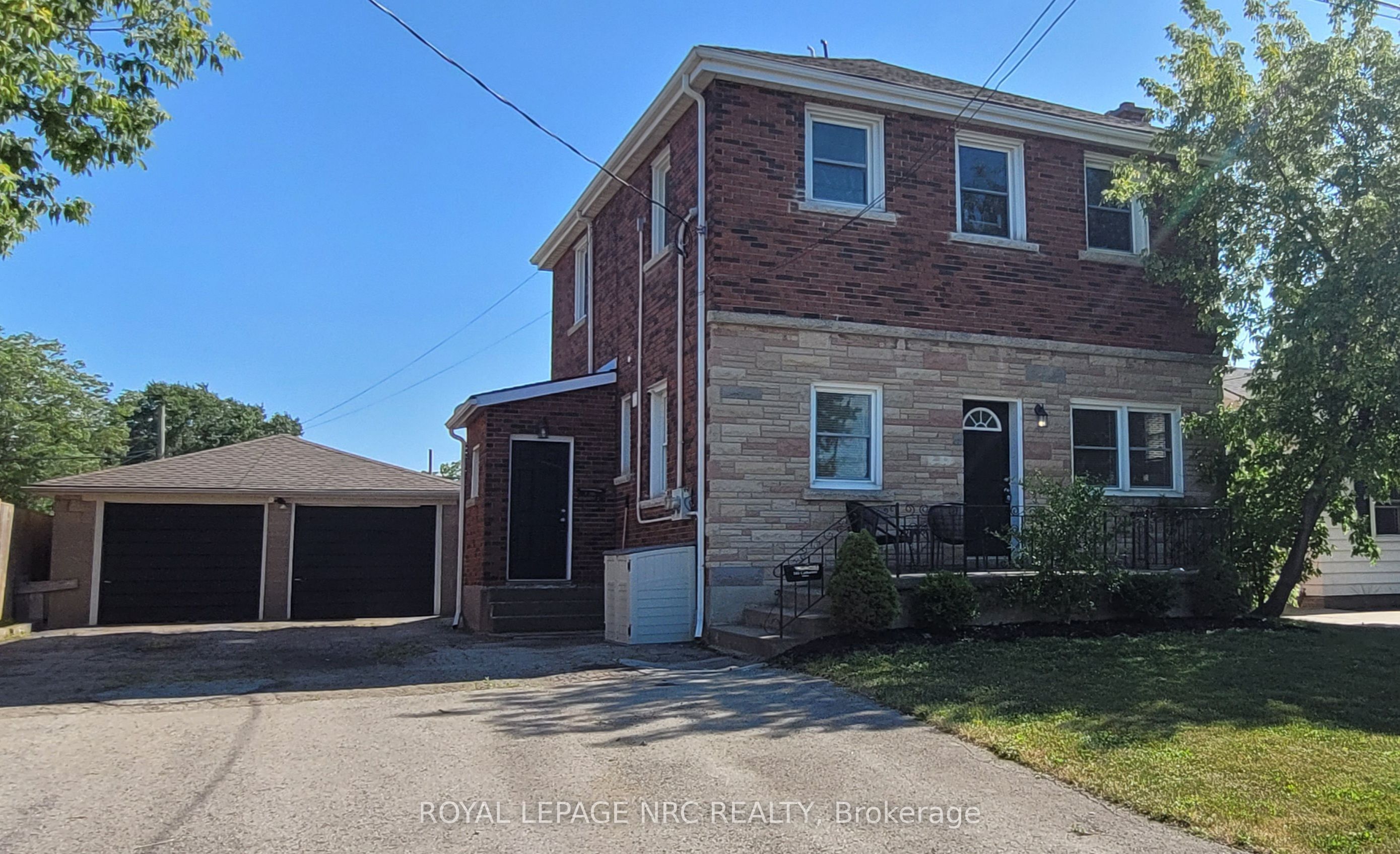 185 Catherine Street Property Photo 1