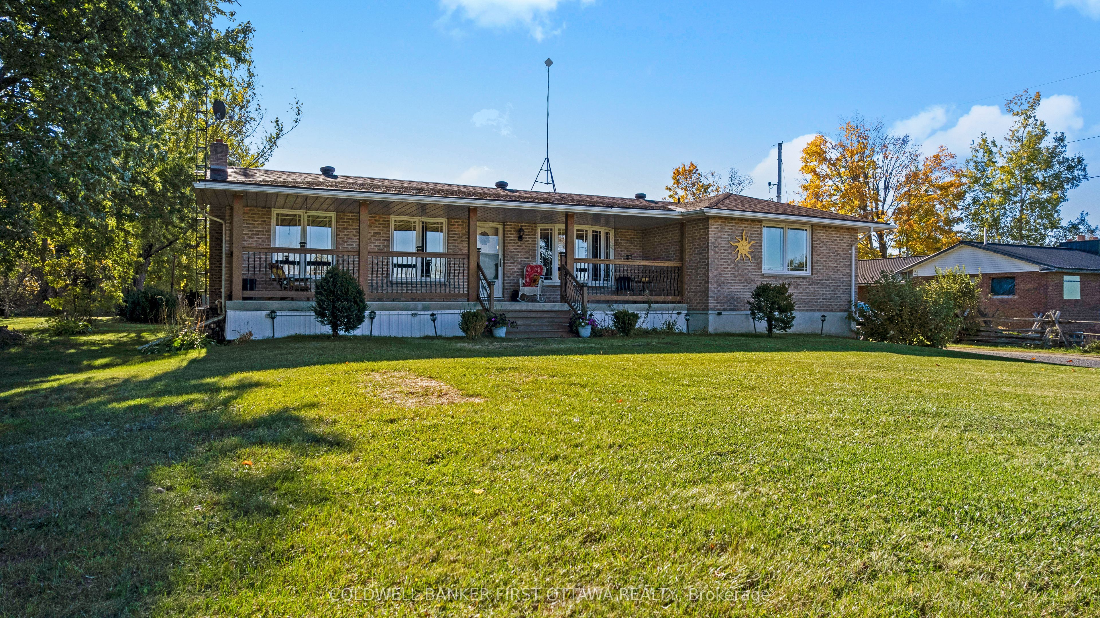 6739 43 Highway Property Photo 3