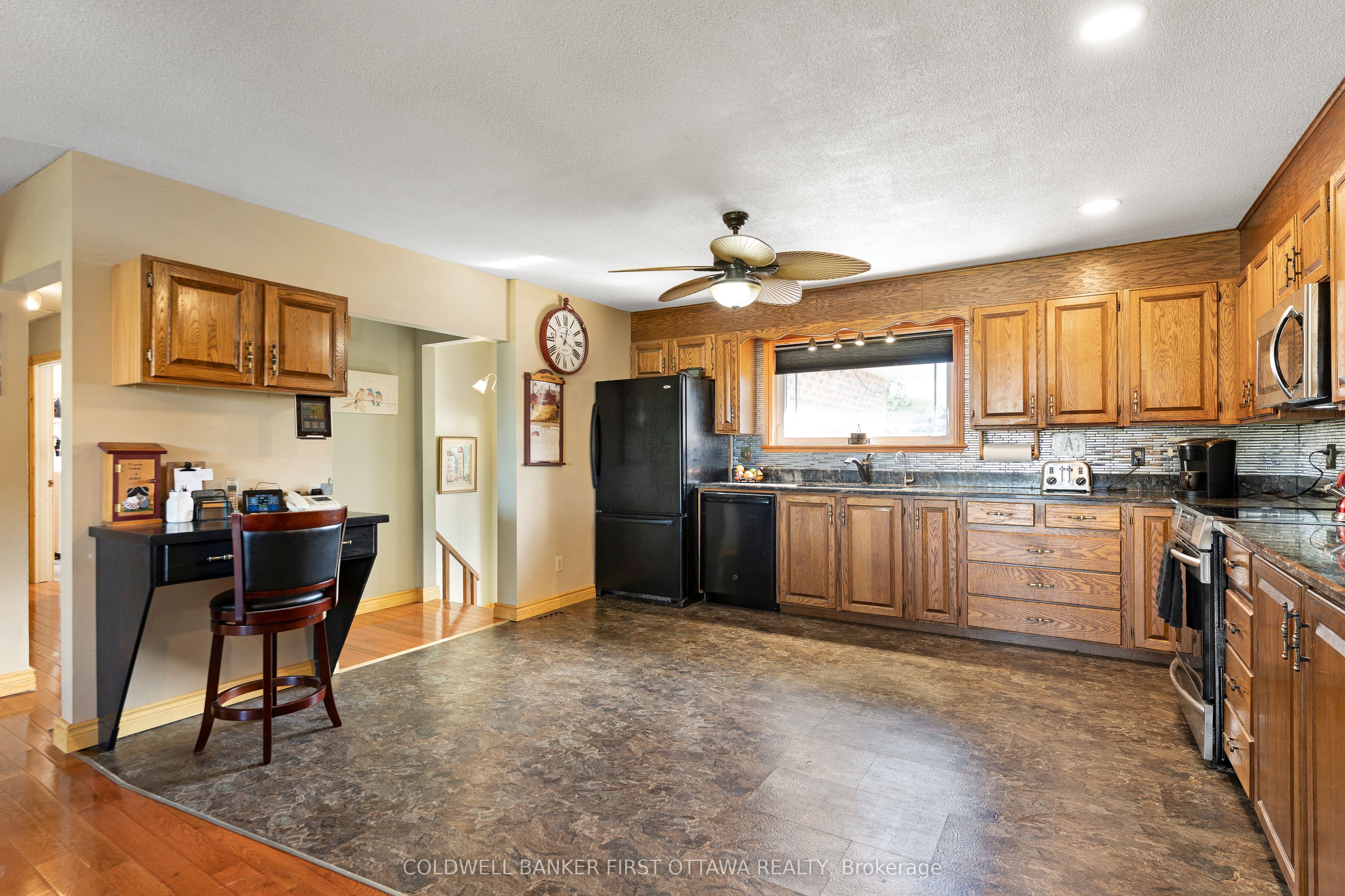 6739 43 Highway Property Photo 19