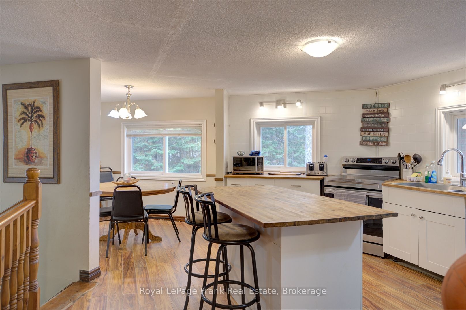 1031 Constance Road Property Photo 13